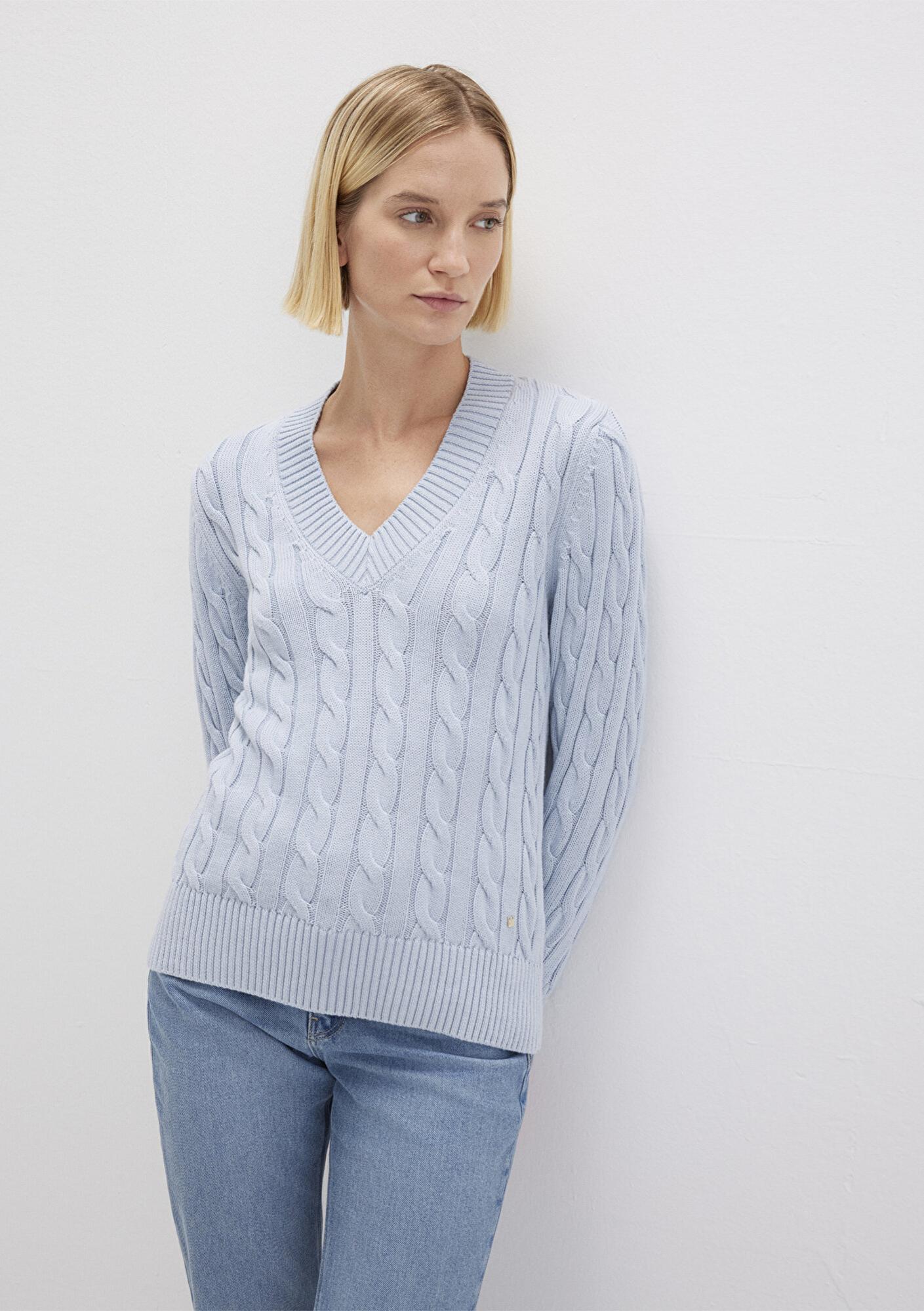 Mavi İpek Karışımlı V Yaka Mavi Kazak Slim Fit / Dar Kesim 1710720-70813