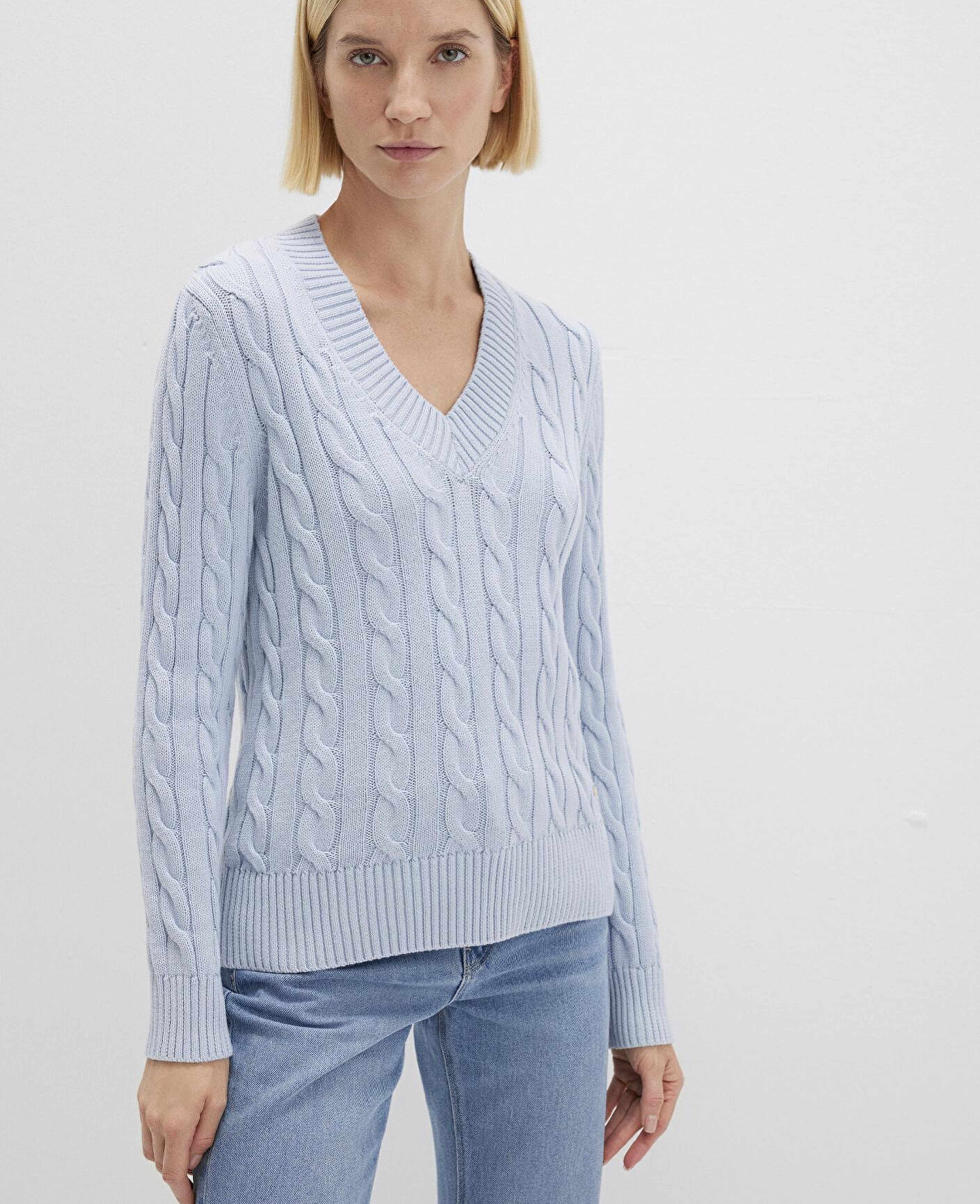 Mavi İpek Karışımlı V Yaka Mavi Kazak Slim Fit / Dar Kesim 1710720-70813