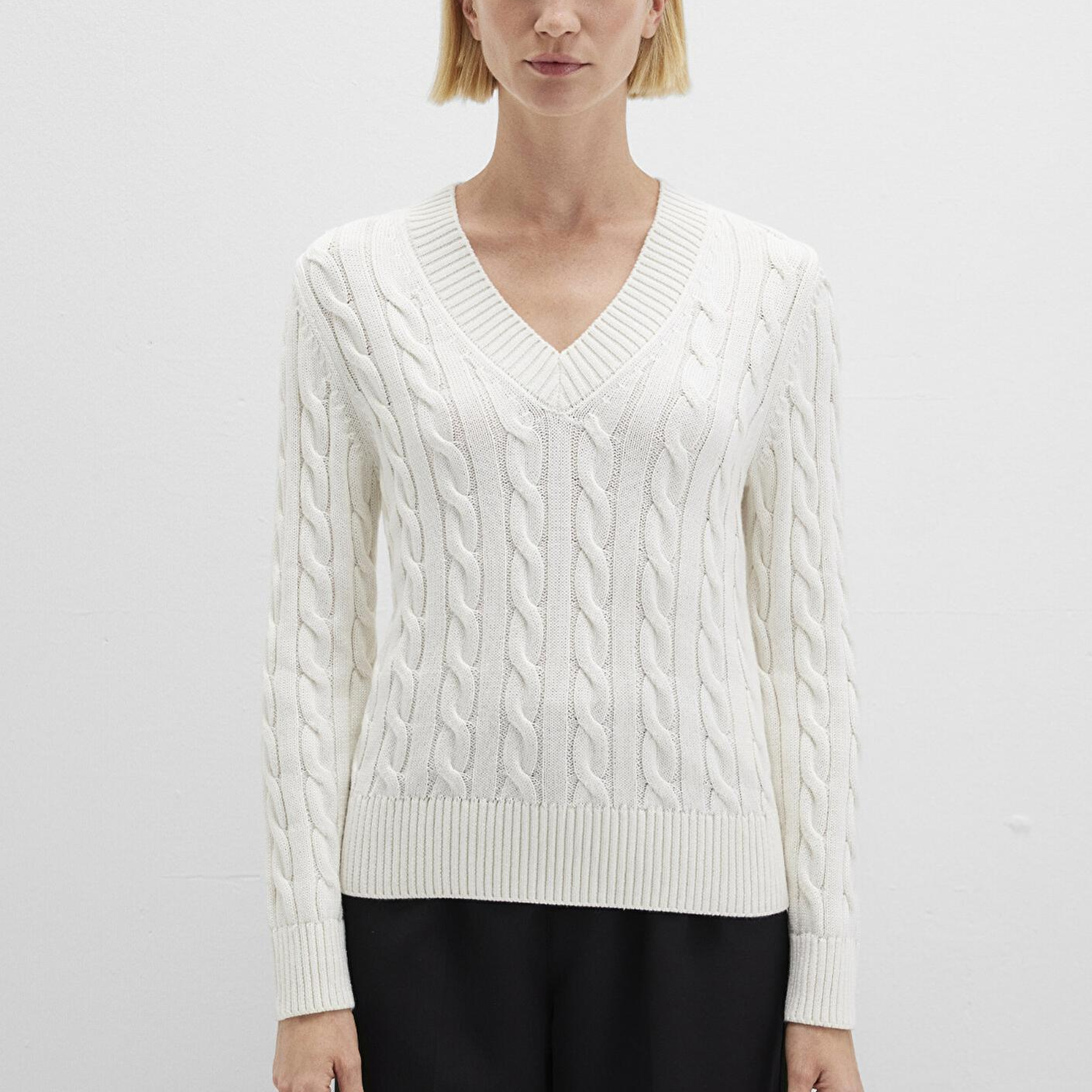 Mavi İpek Karışımlı V Yaka Ekru Kazak Slim Fit / Dar Kesim 1710720-70057