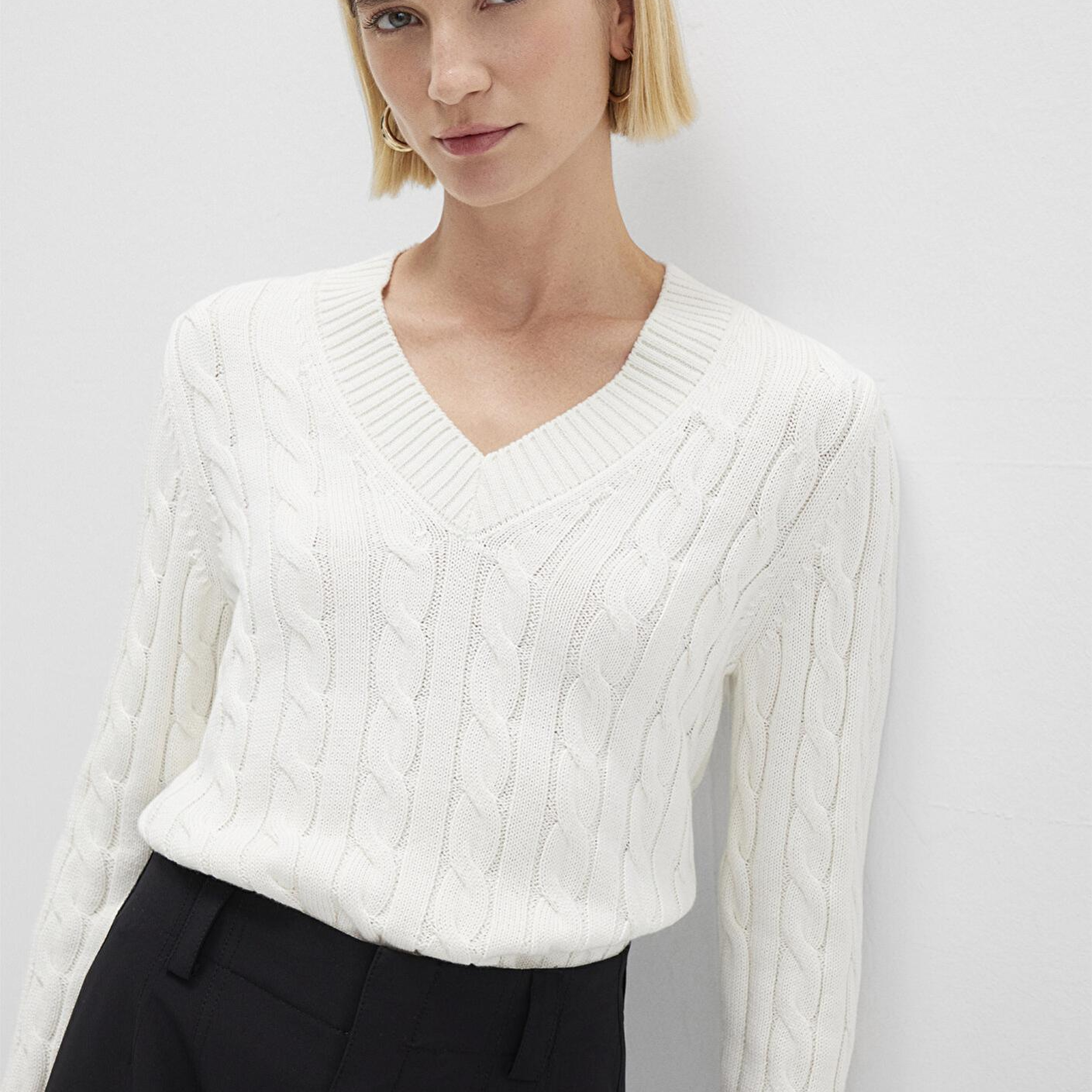 Mavi İpek Karışımlı V Yaka Ekru Kazak Slim Fit / Dar Kesim 1710720-70057