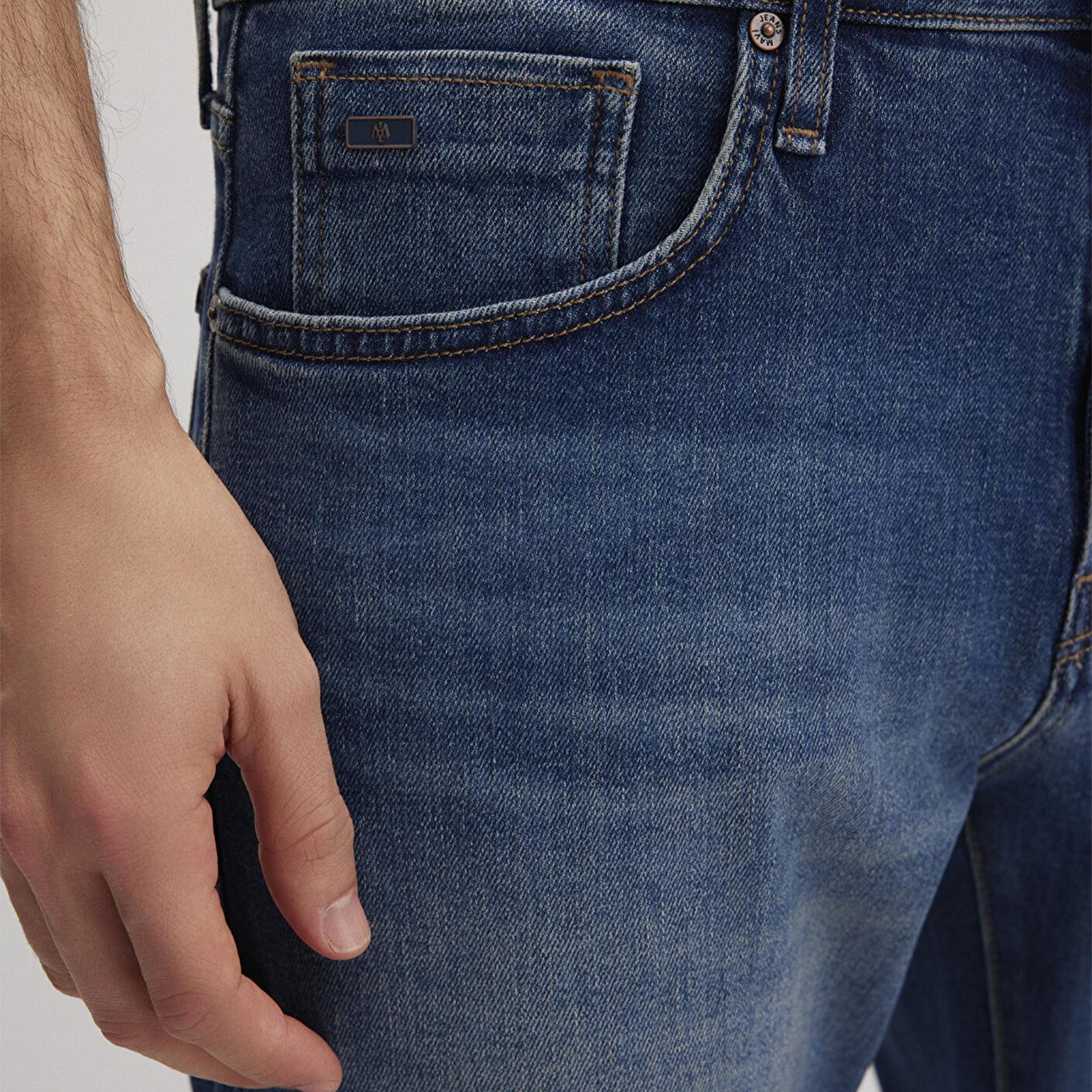 Mavi Milan Classic Denim Vintage Koyu Mavi Jean Pantolon 0081090816