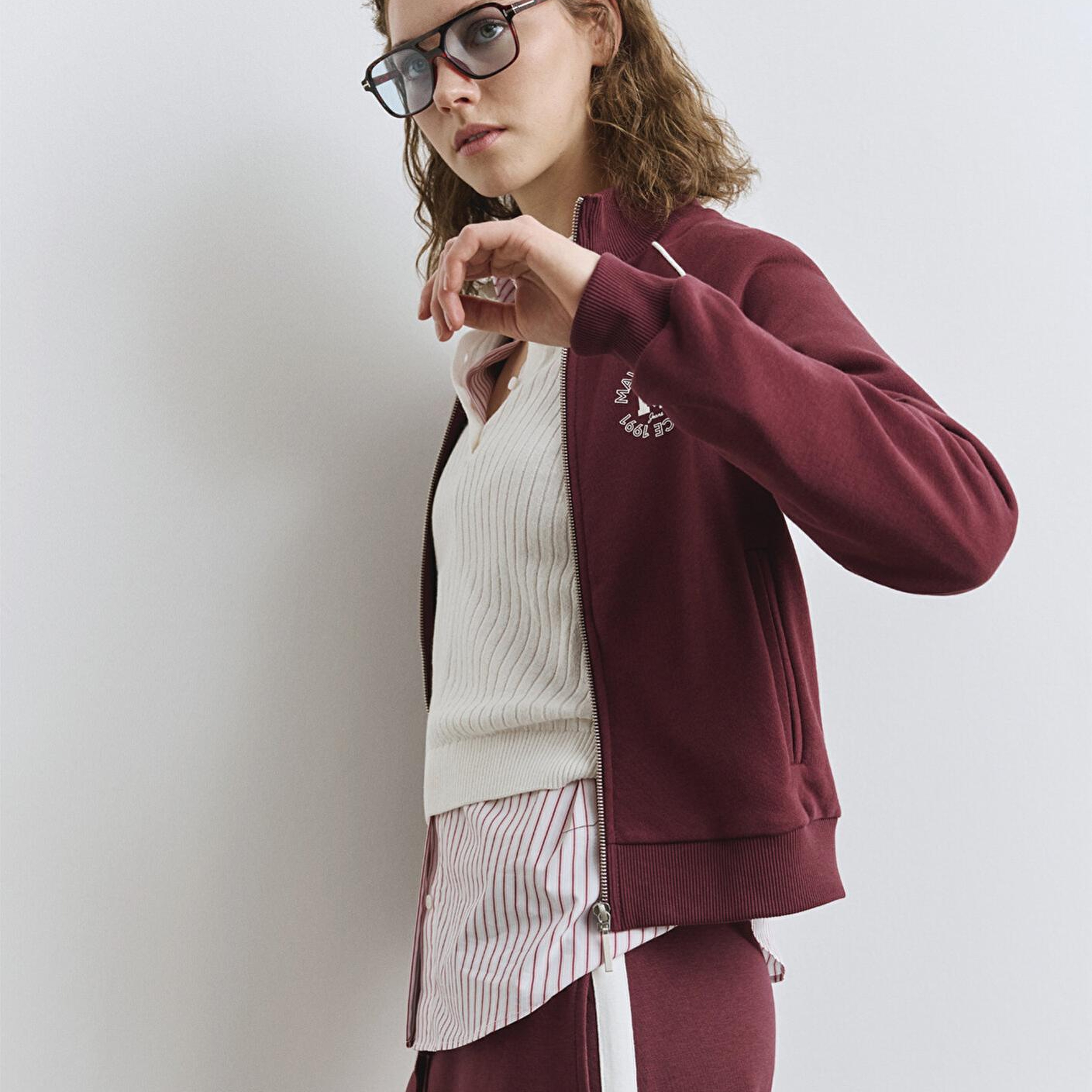 Mavi Biye Detaylı Fermuarlı Bordo Sweatshirt 1S10365-70393