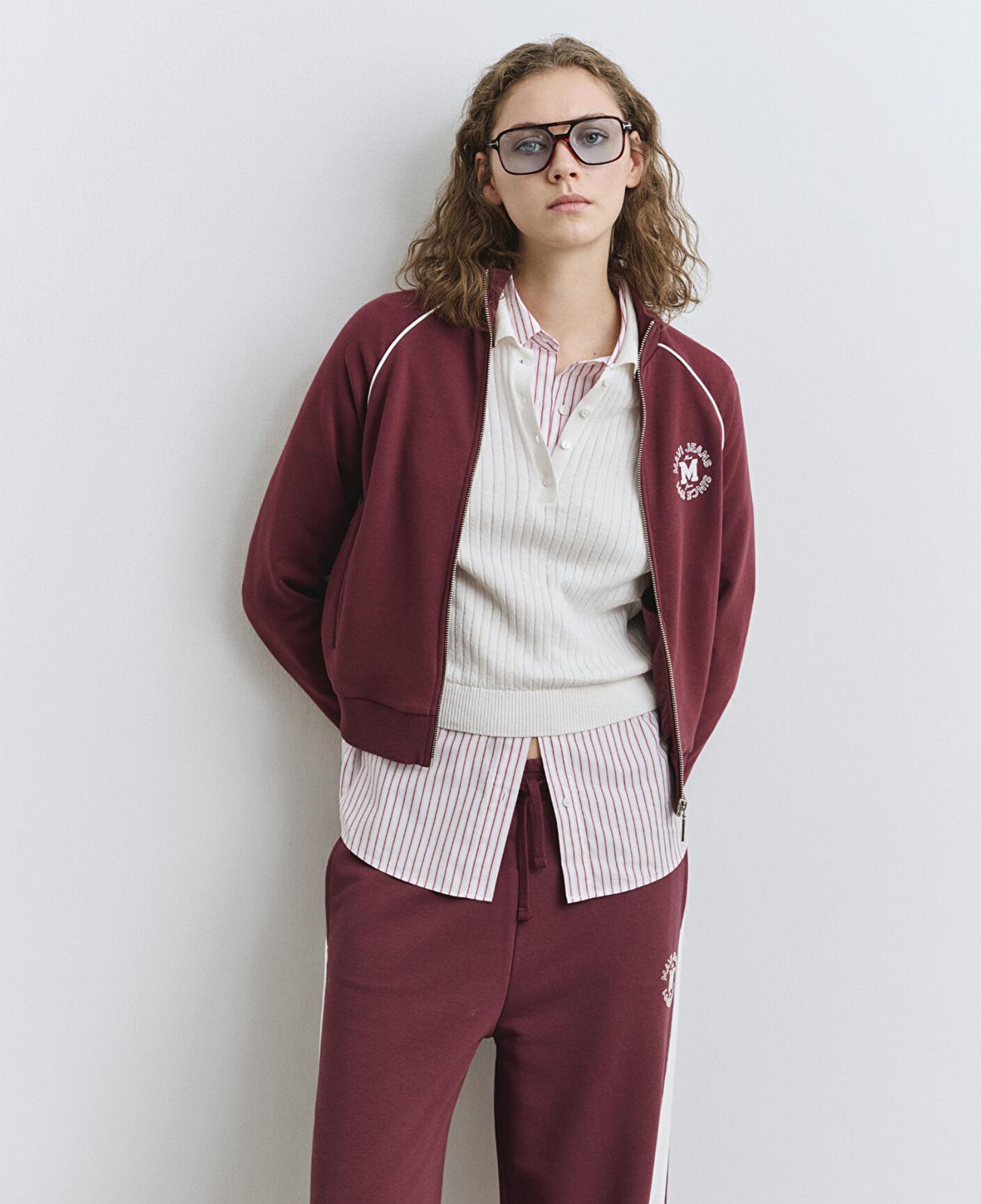 Mavi Biye Detaylı Fermuarlı Bordo Sweatshirt 1S10365-70393