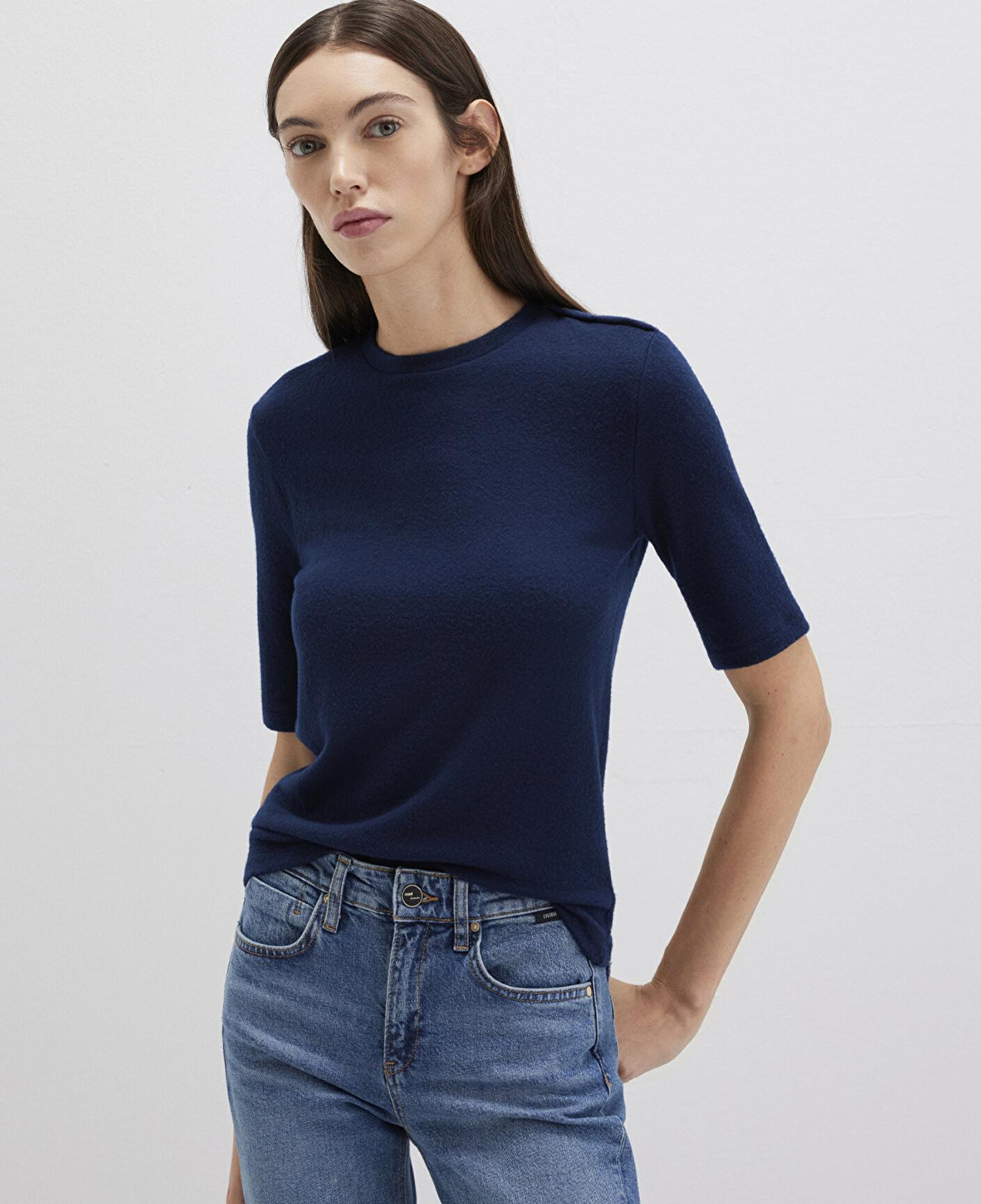 Mavi Lacivert Tişört Fitted / Vücuda Oturan Kesim 1613332-82318