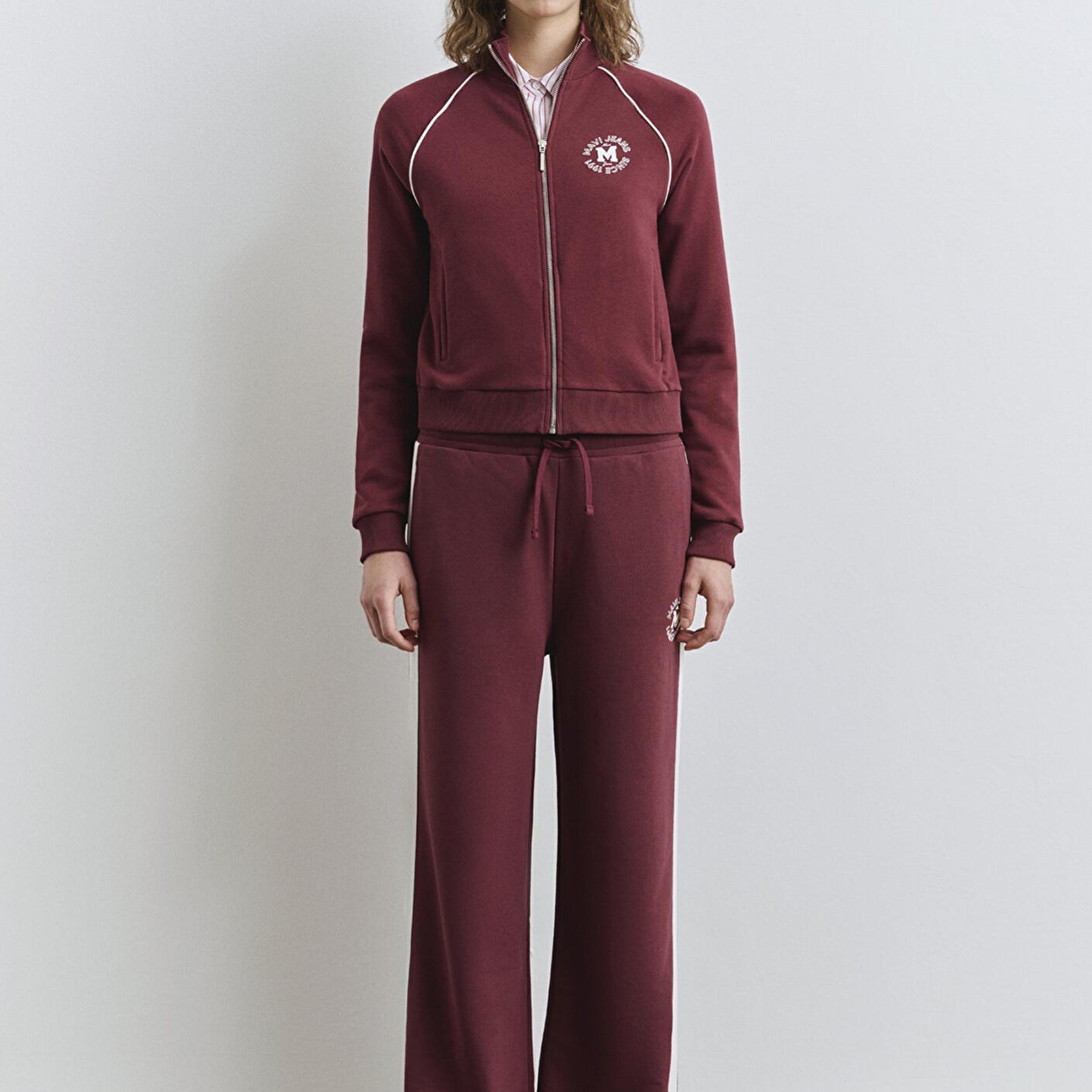 Mavi Biye Detaylı Fermuarlı Bordo Sweatshirt 1S10365-70393