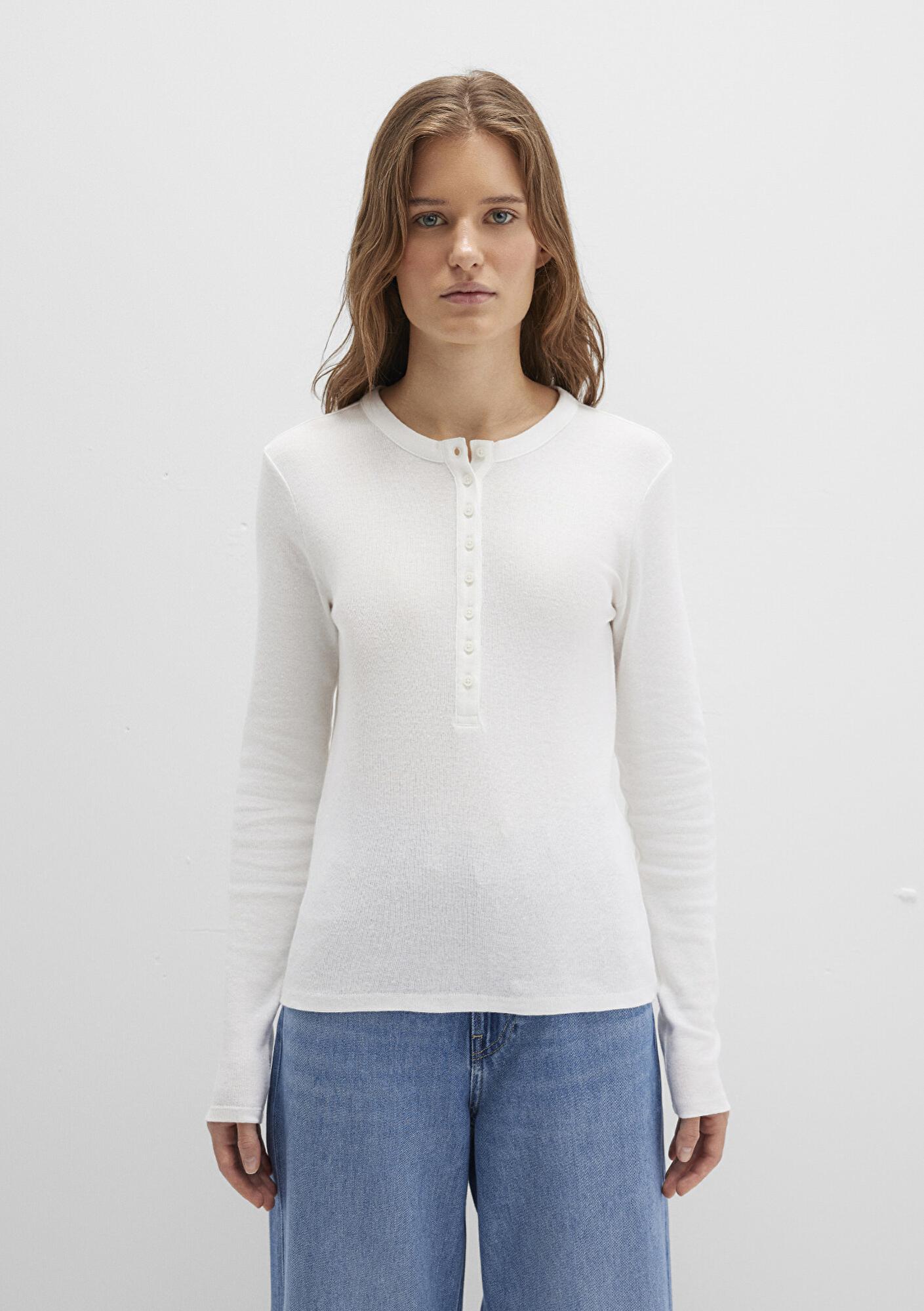 Mavi Düğme Detaylı Ekru Tişört Slim Fit / Dar Kesim 1613401-70057