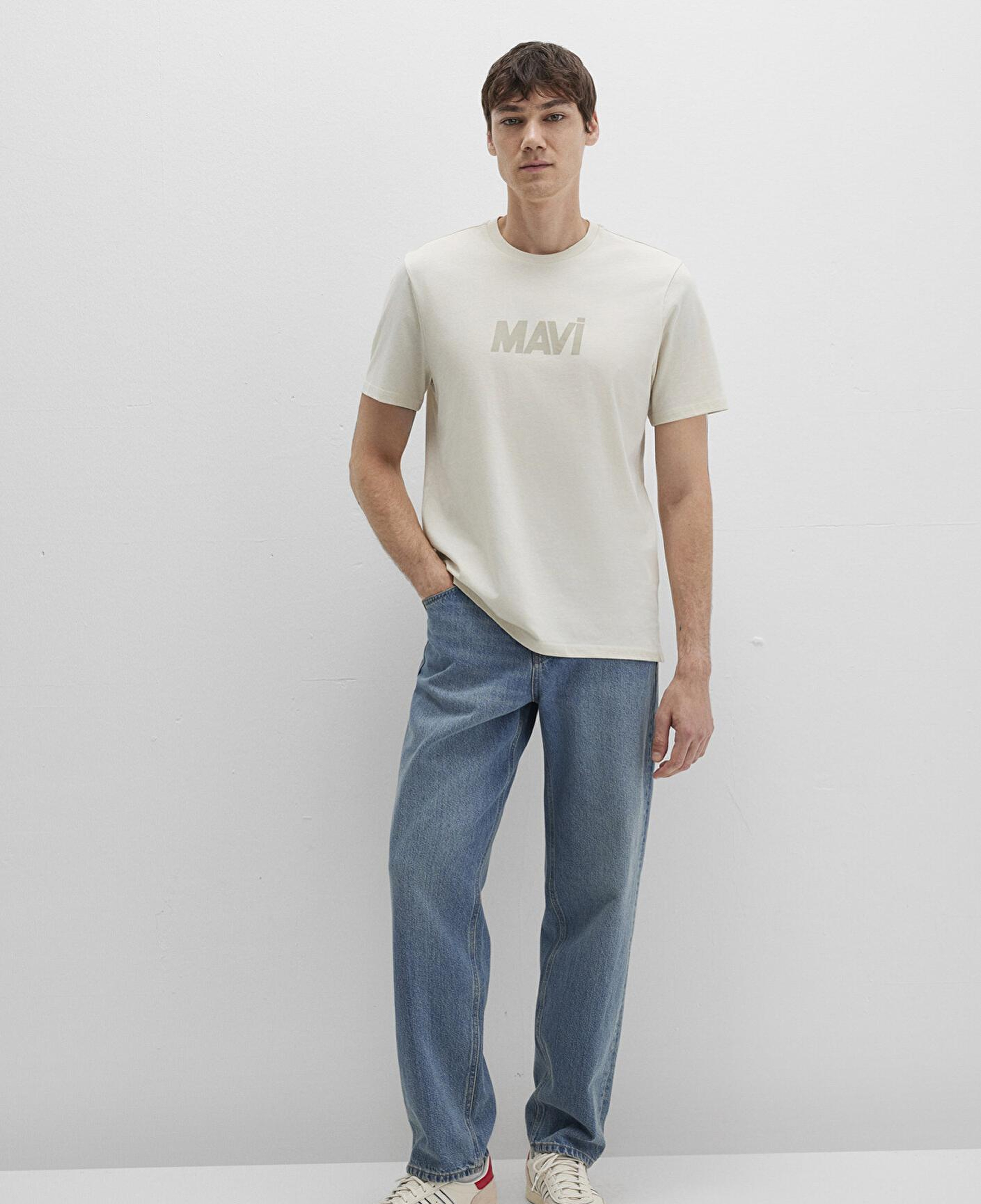 Mavi Mavi Logo Baskılı Bej Tişört Regular Fit / Normal Kesim 0612896-70134