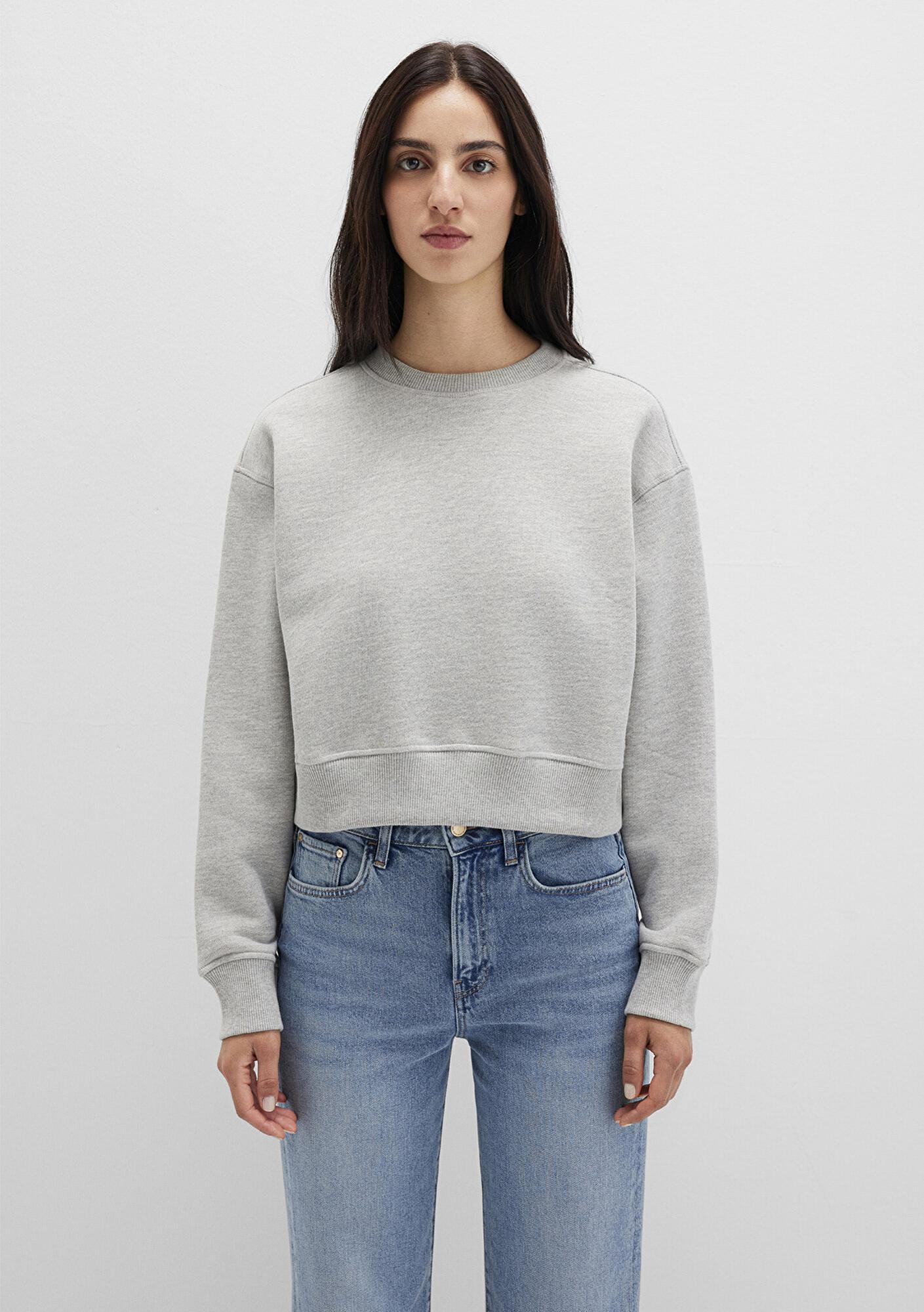 Mavi Gri Basic Crop Sweatshirt 1S10389-82816