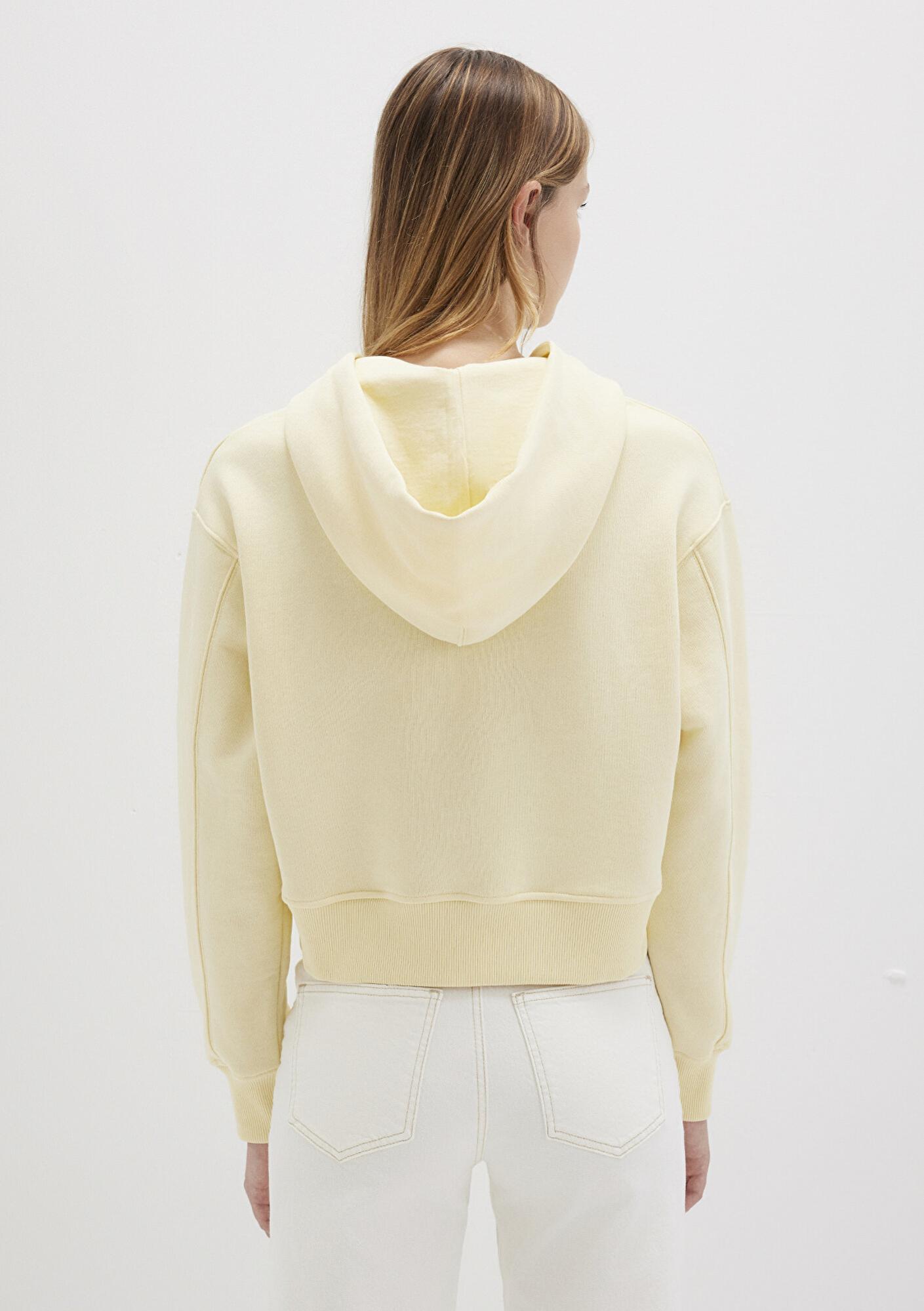 Mavi Kapüşonlu Sarı Sweatshirt 1S10386-71187