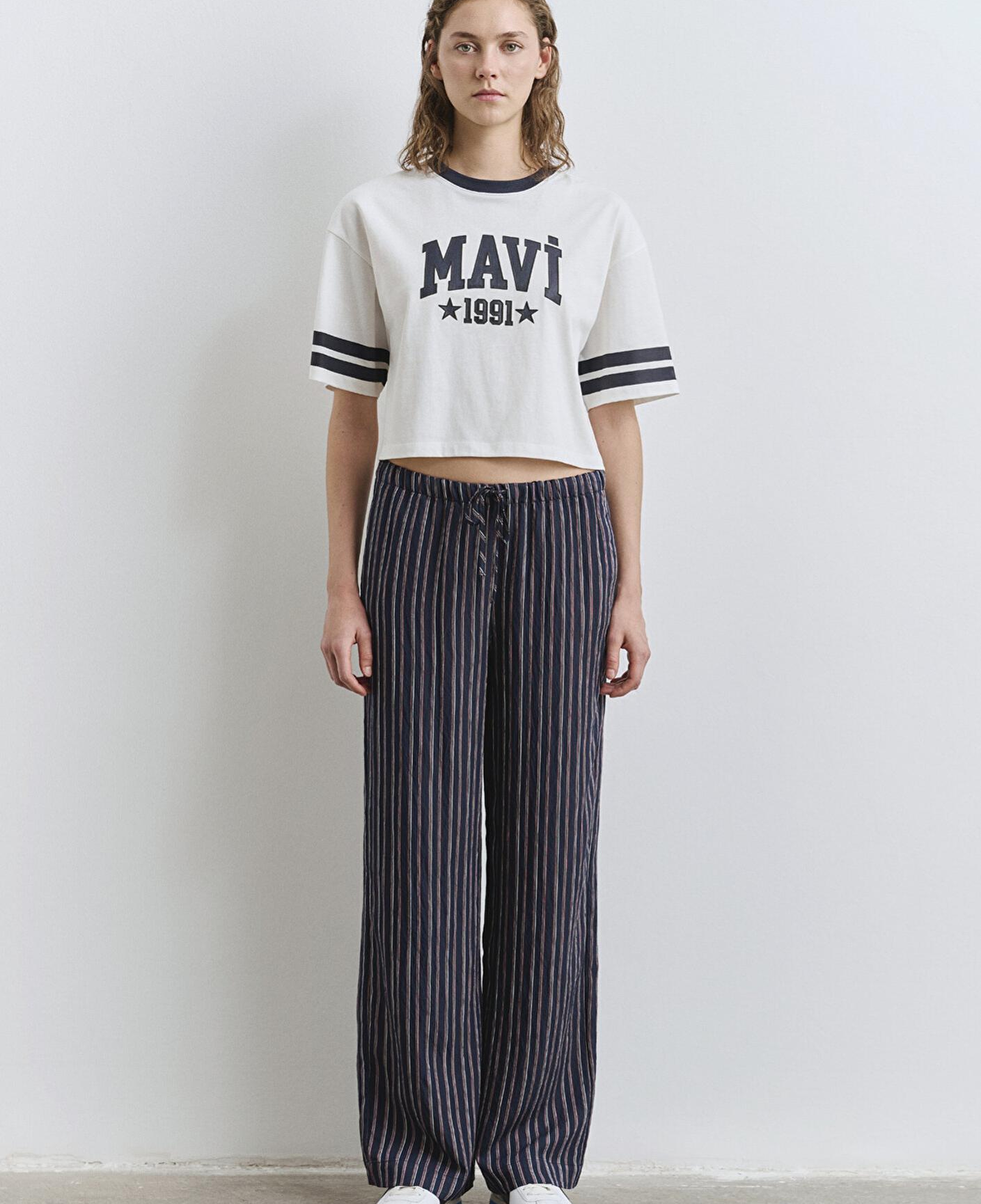 Mavi Mavi Logo Baskılı Ekru Tişört Regular Fit / Normal Kesim 1613376-70057