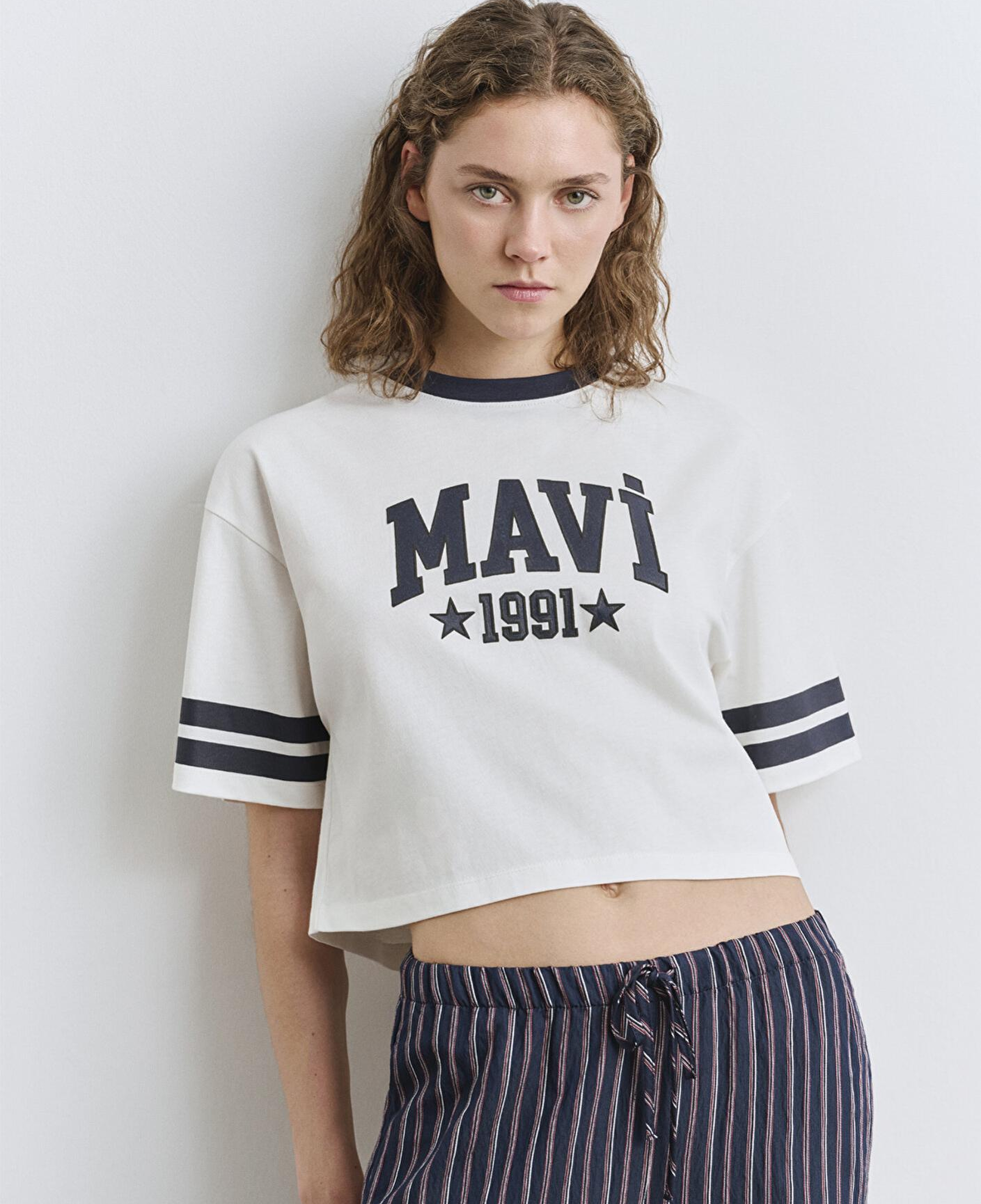 Mavi Mavi Logo Baskılı Ekru Tişört Regular Fit / Normal Kesim 1613376-70057