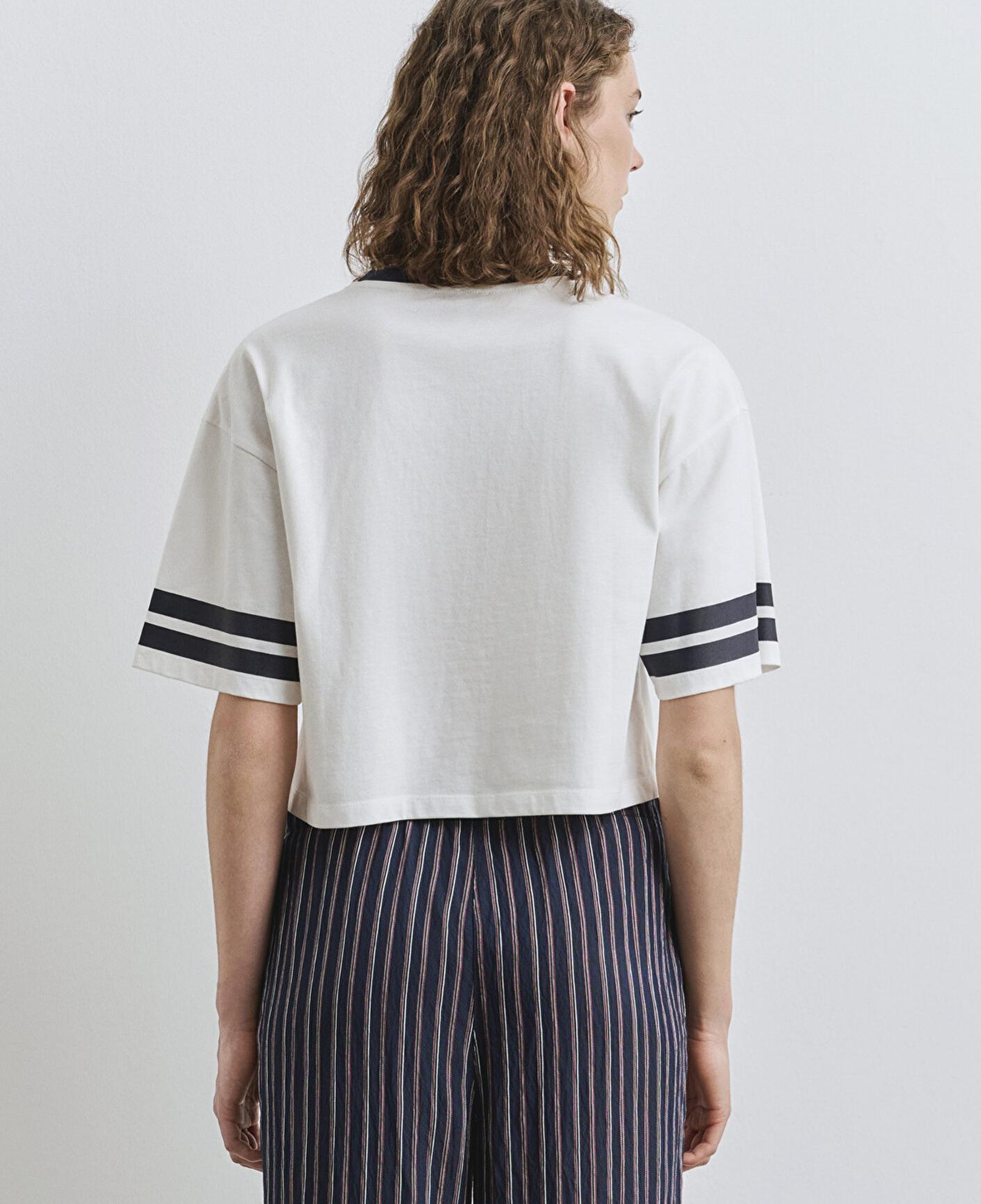 Mavi Mavi Logo Baskılı Ekru Tişört Regular Fit / Normal Kesim 1613376-70057