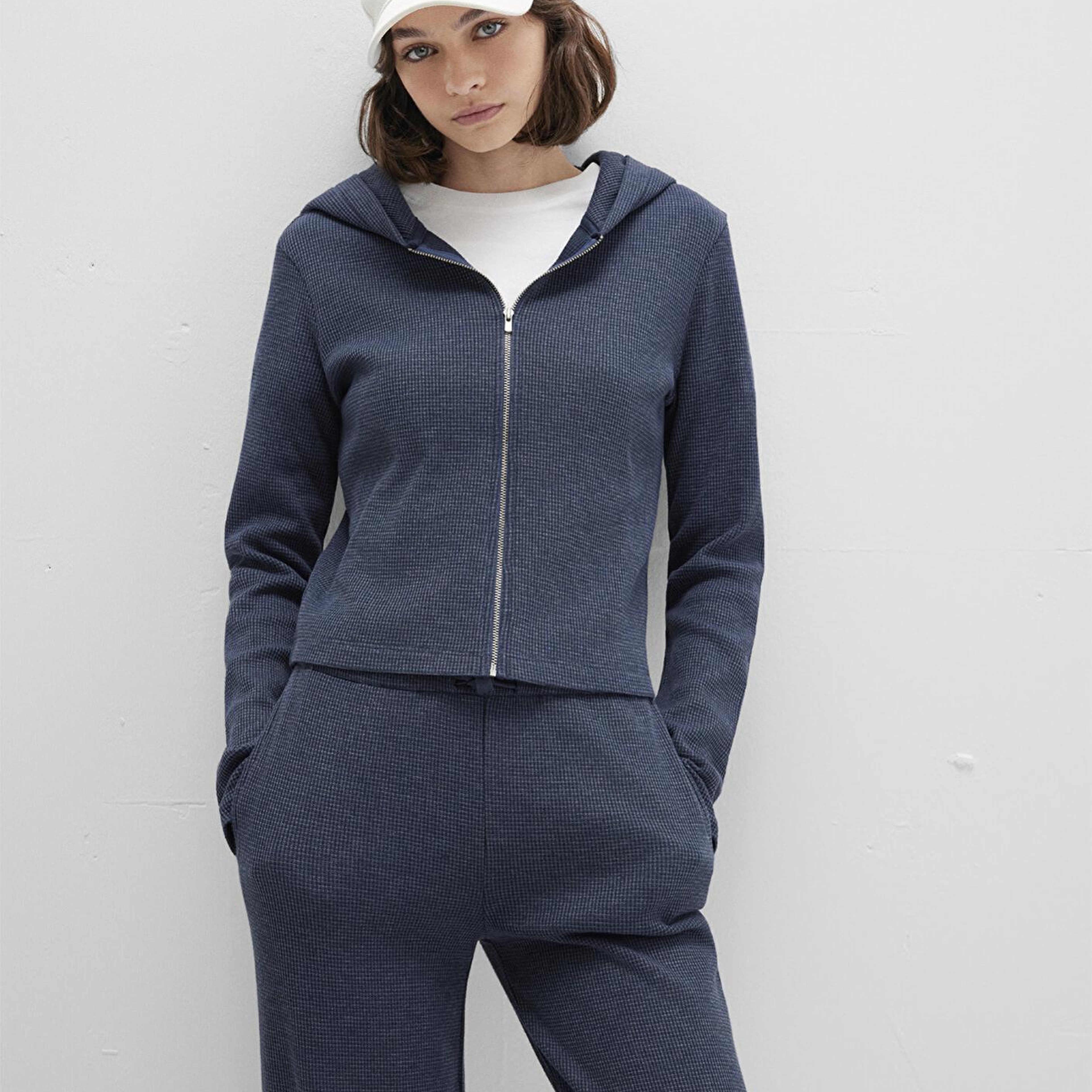 Mavi Fermuarlı Dokulu Lacivert Sweatshirt 1613383-32184