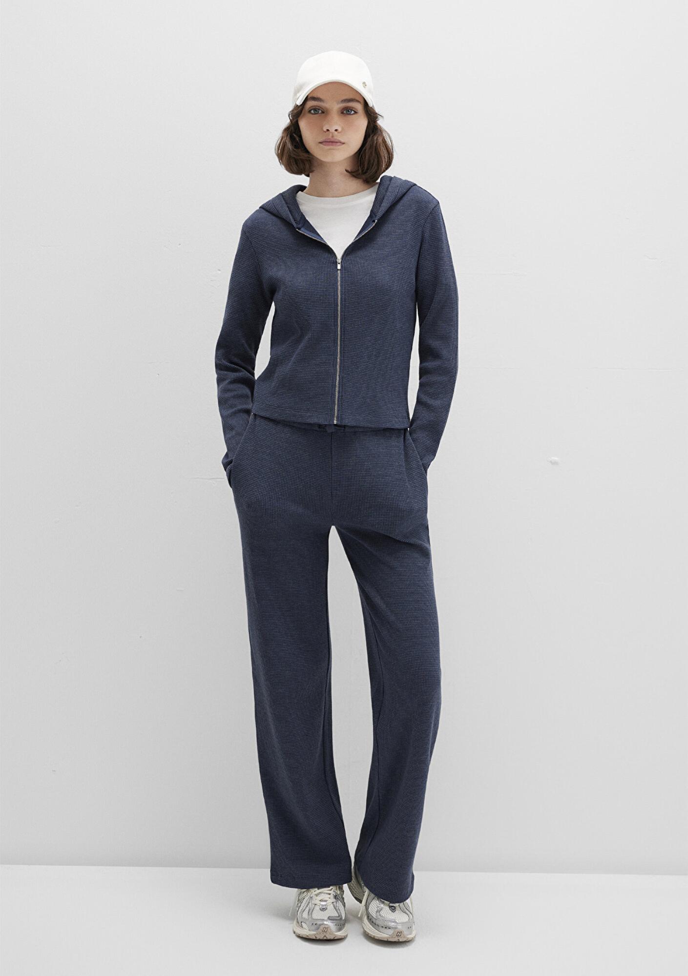 Mavi Fermuarlı Dokulu Lacivert Sweatshirt 1613383-32184