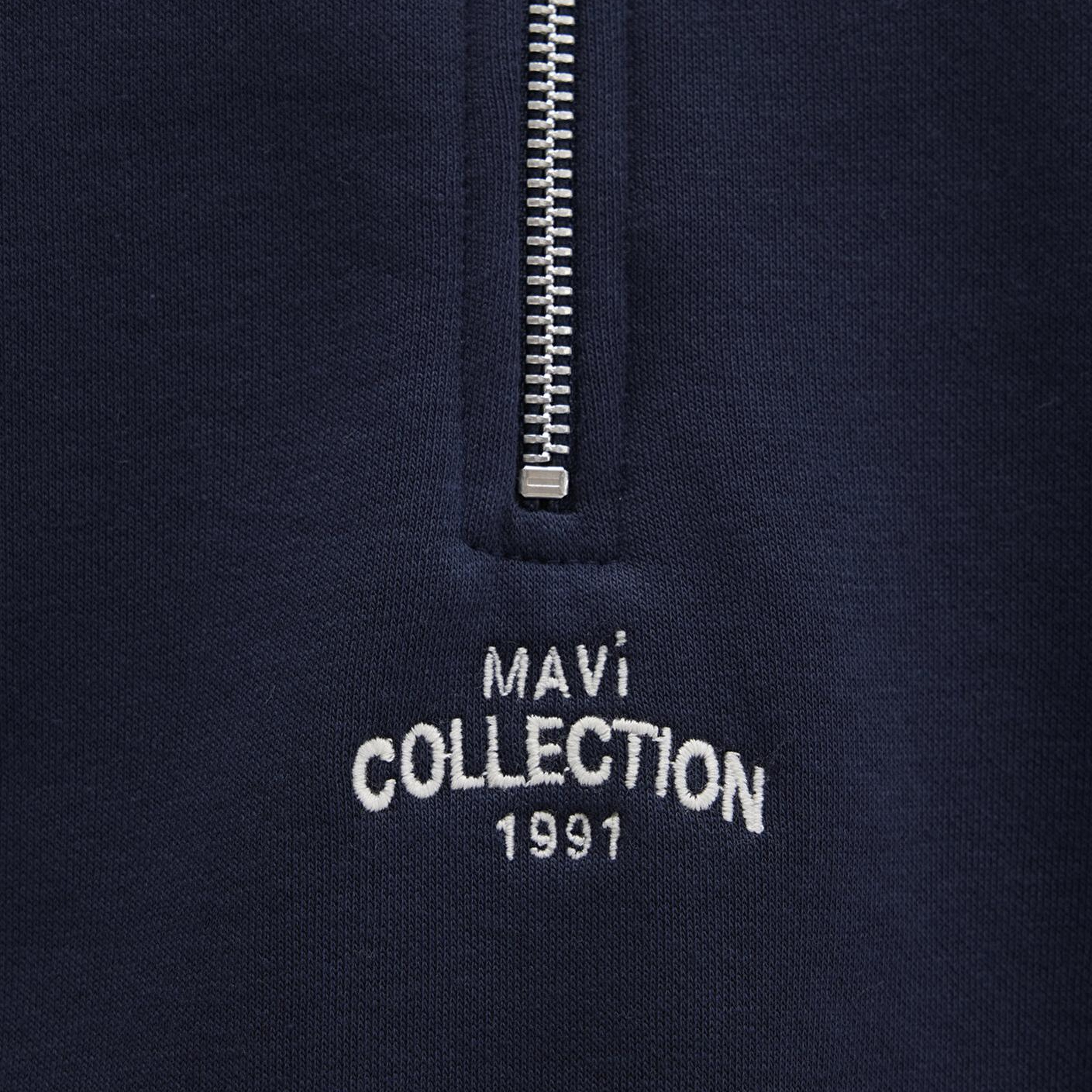 Mavi Yarı Fermuarlı Lacivert Sweatshirt 1S10360-32184