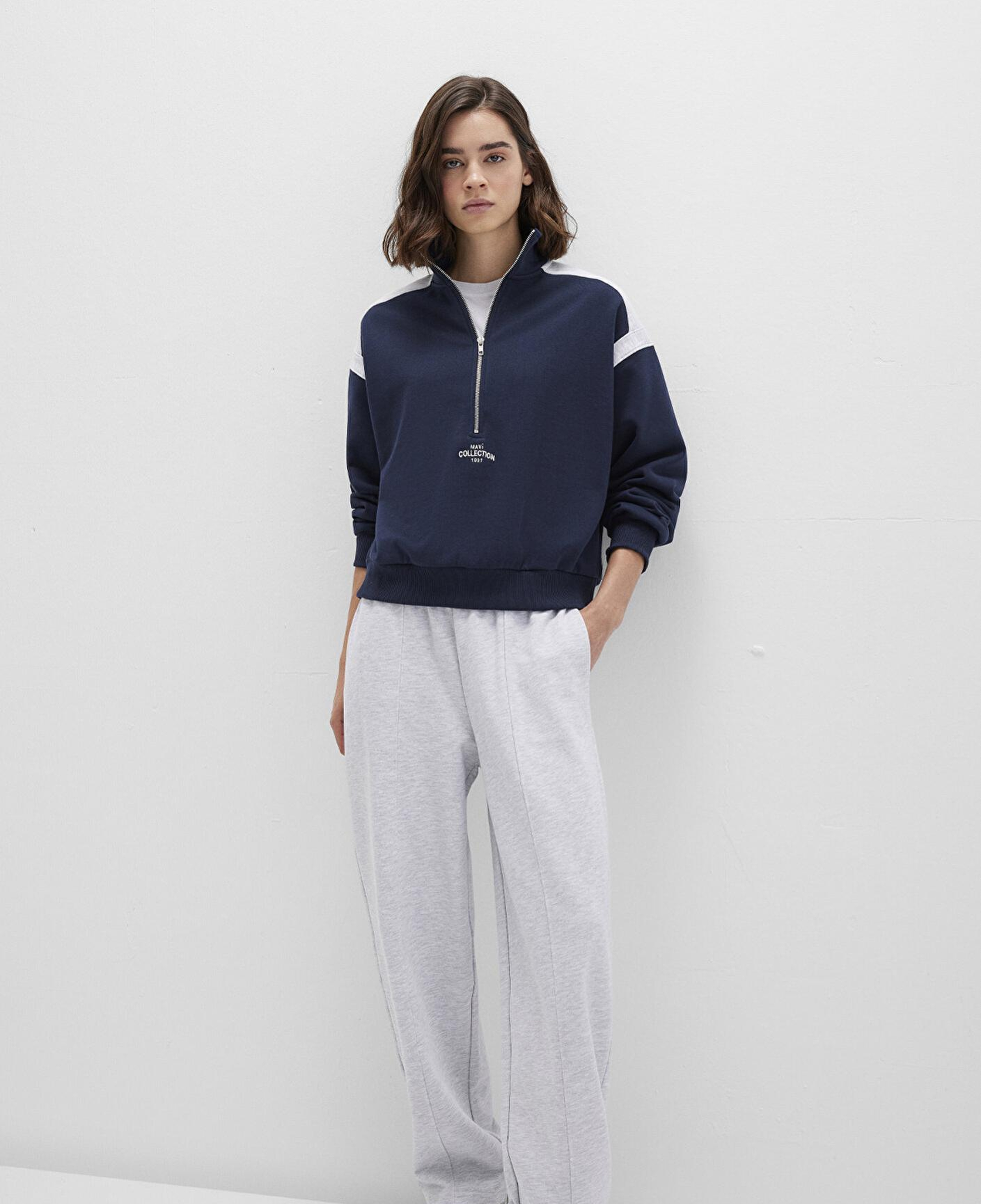 Mavi Yarı Fermuarlı Lacivert Sweatshirt 1S10360-32184