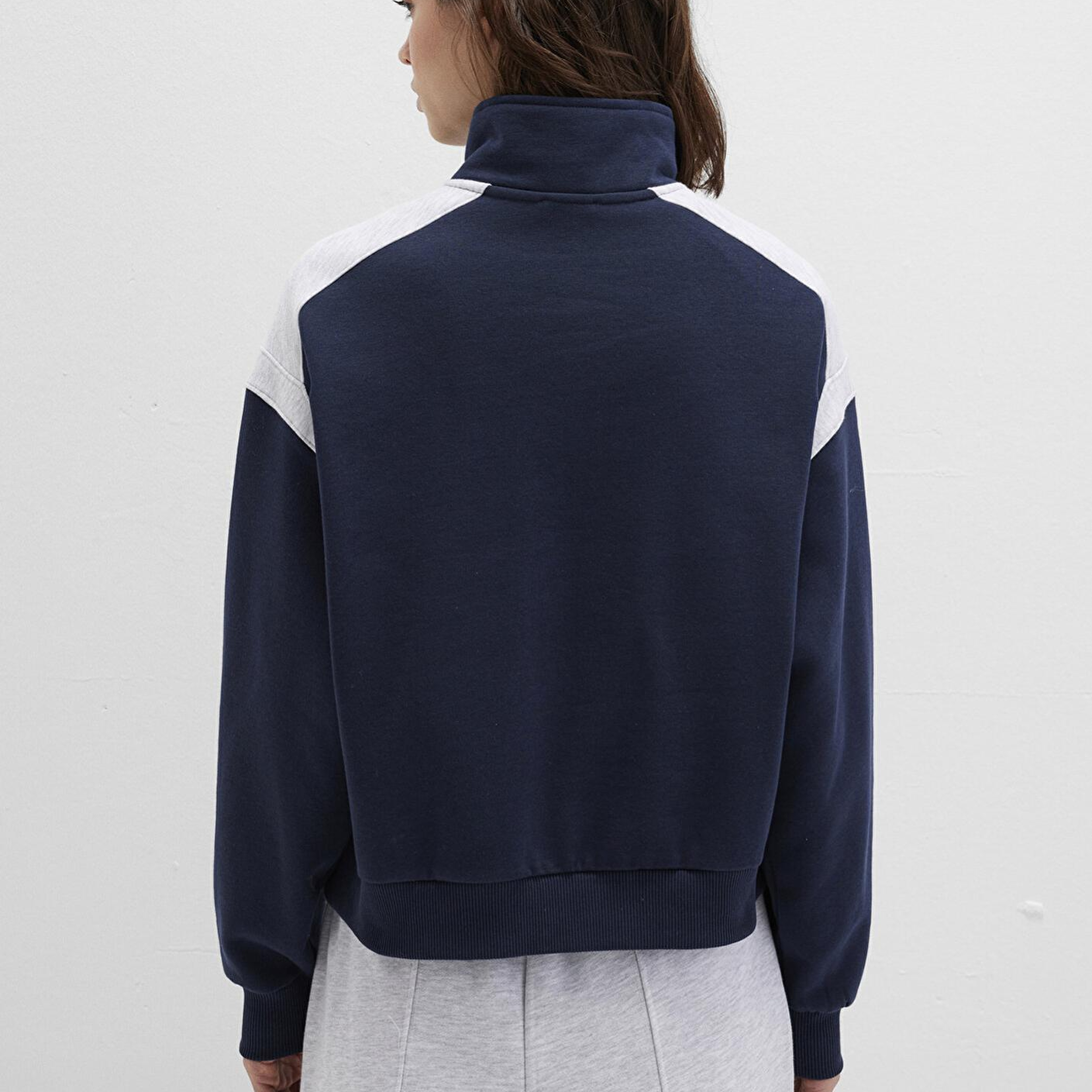 Mavi Yarı Fermuarlı Lacivert Sweatshirt 1S10360-32184