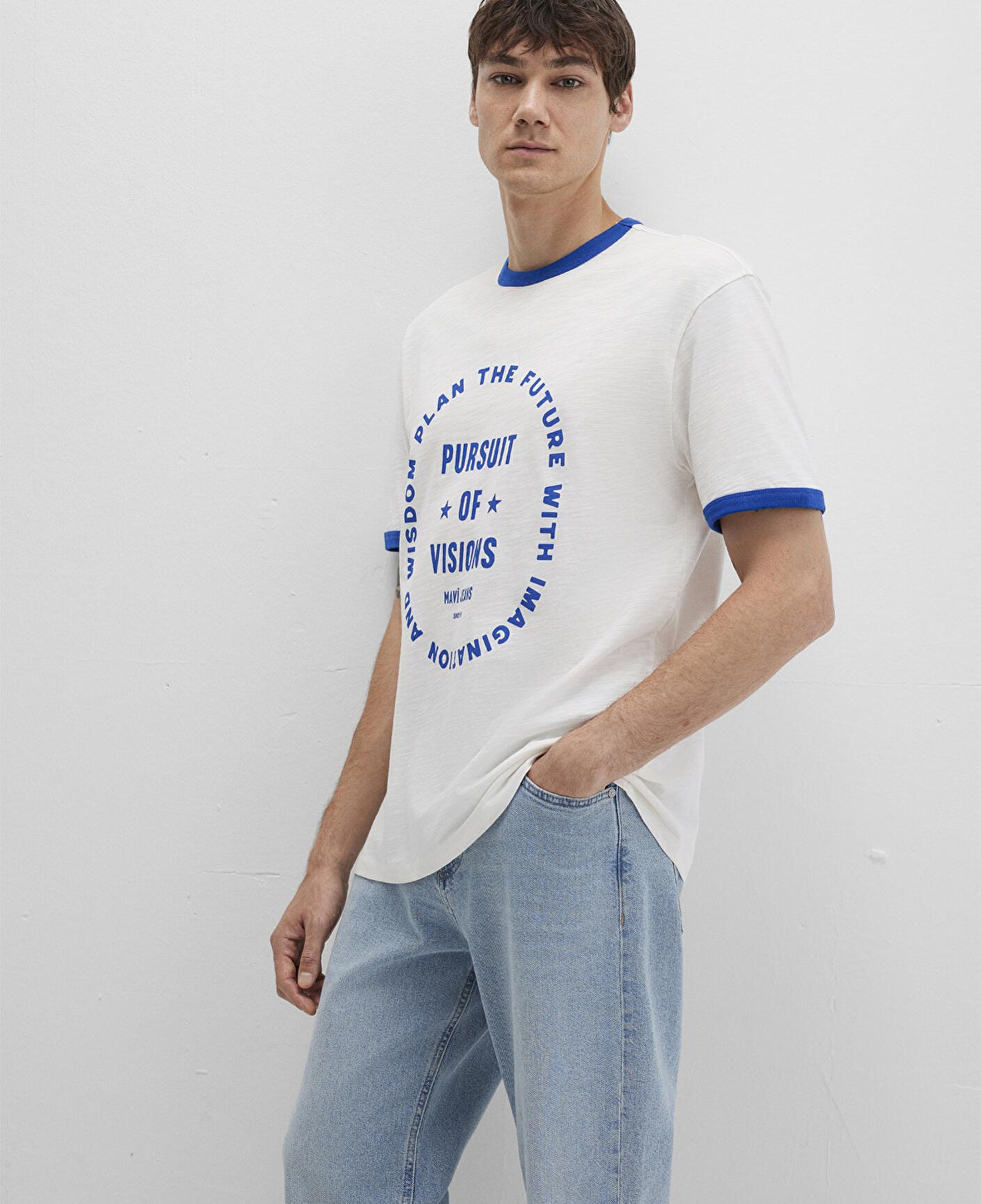 Mavi Biye Detaylı Beyaz Tişört Loose Fit / Bol Rahat Kesim 0612954-70057