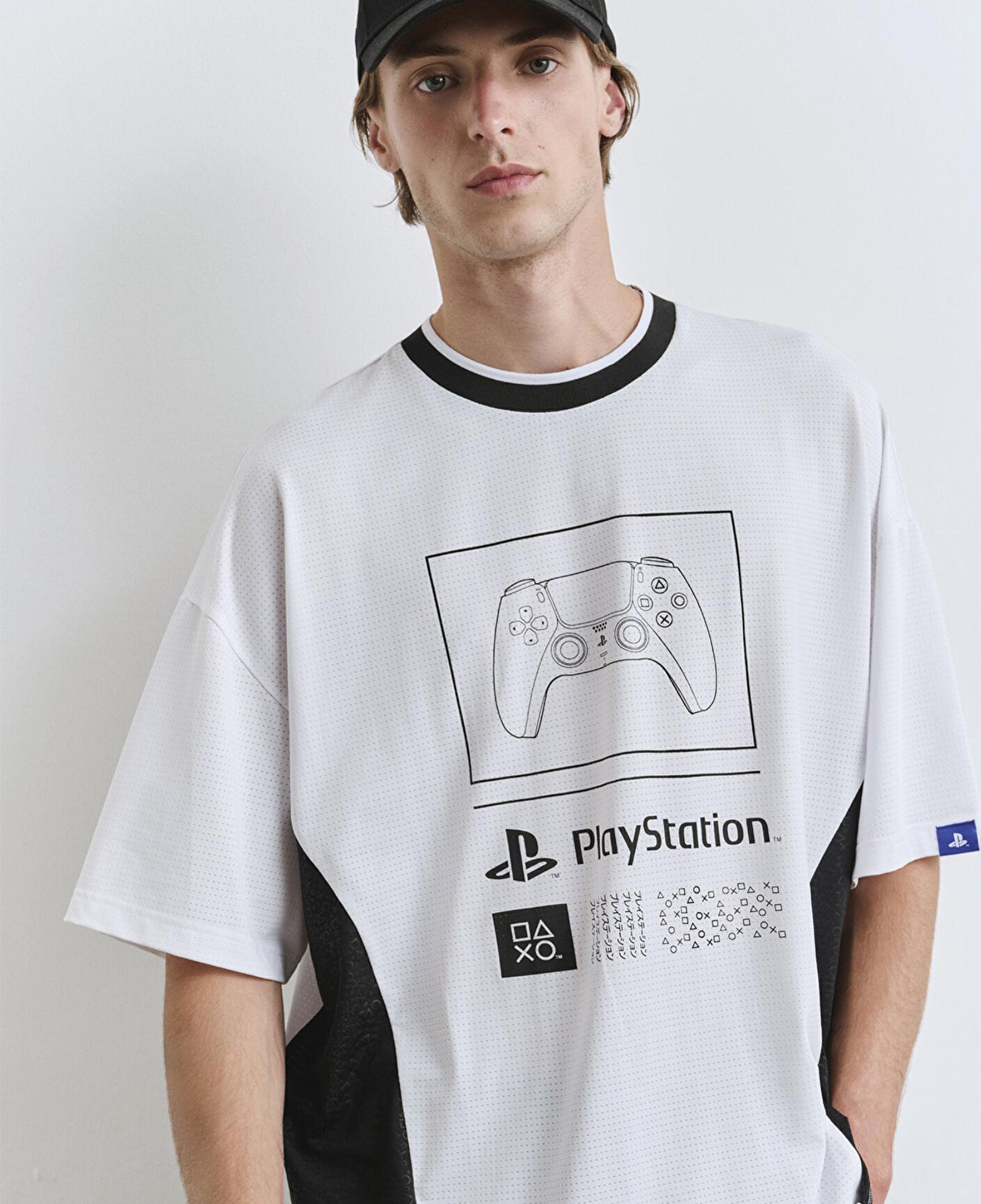 Mavi PlayStation Baskılı Beyaz Forma Tişört​ Oversize / Geniş Kesim 0612938-620