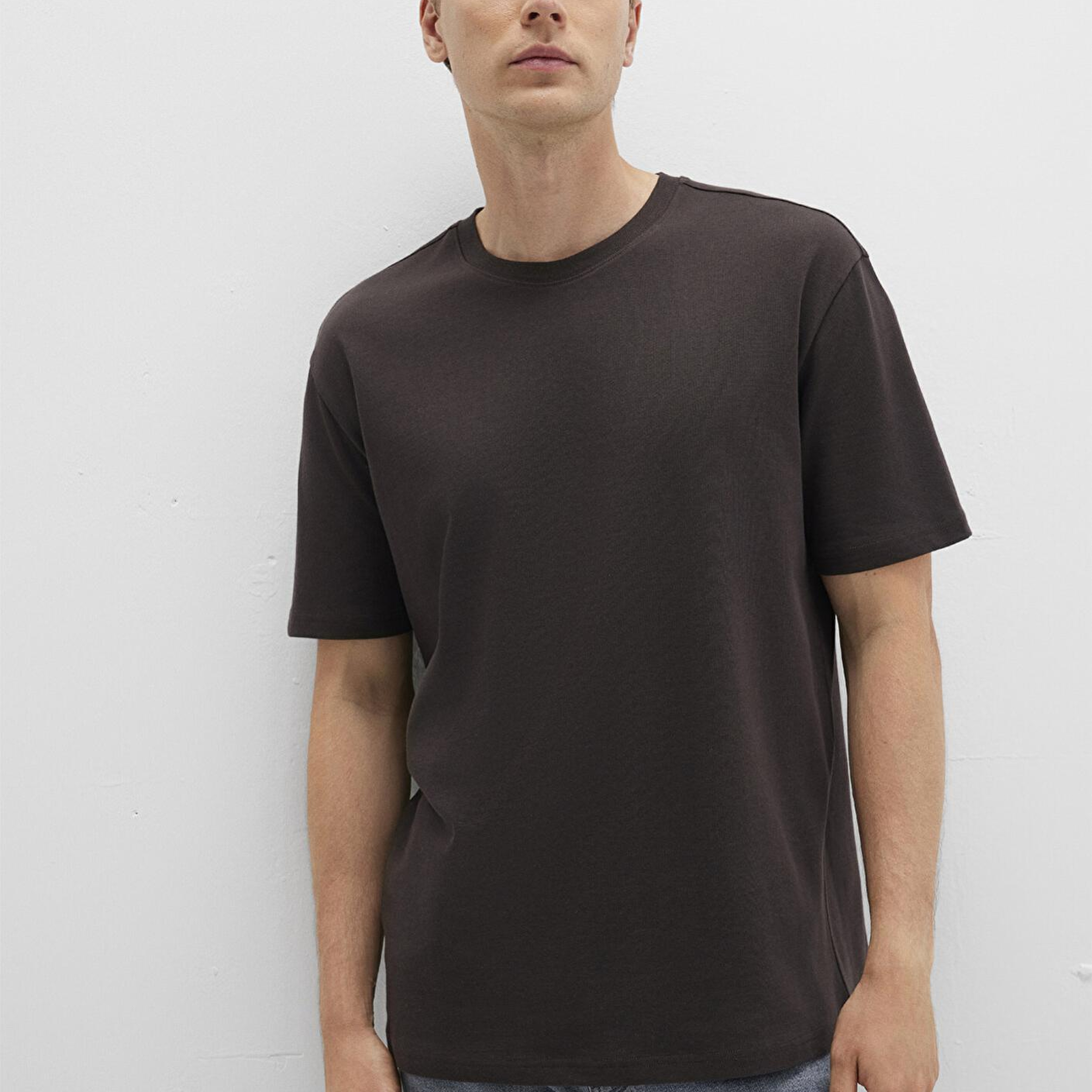 Mavi Bisiklet Yaka Kahverengi Basic Tişört Loose Fit / Bol Rahat Kesim 0611596-70219