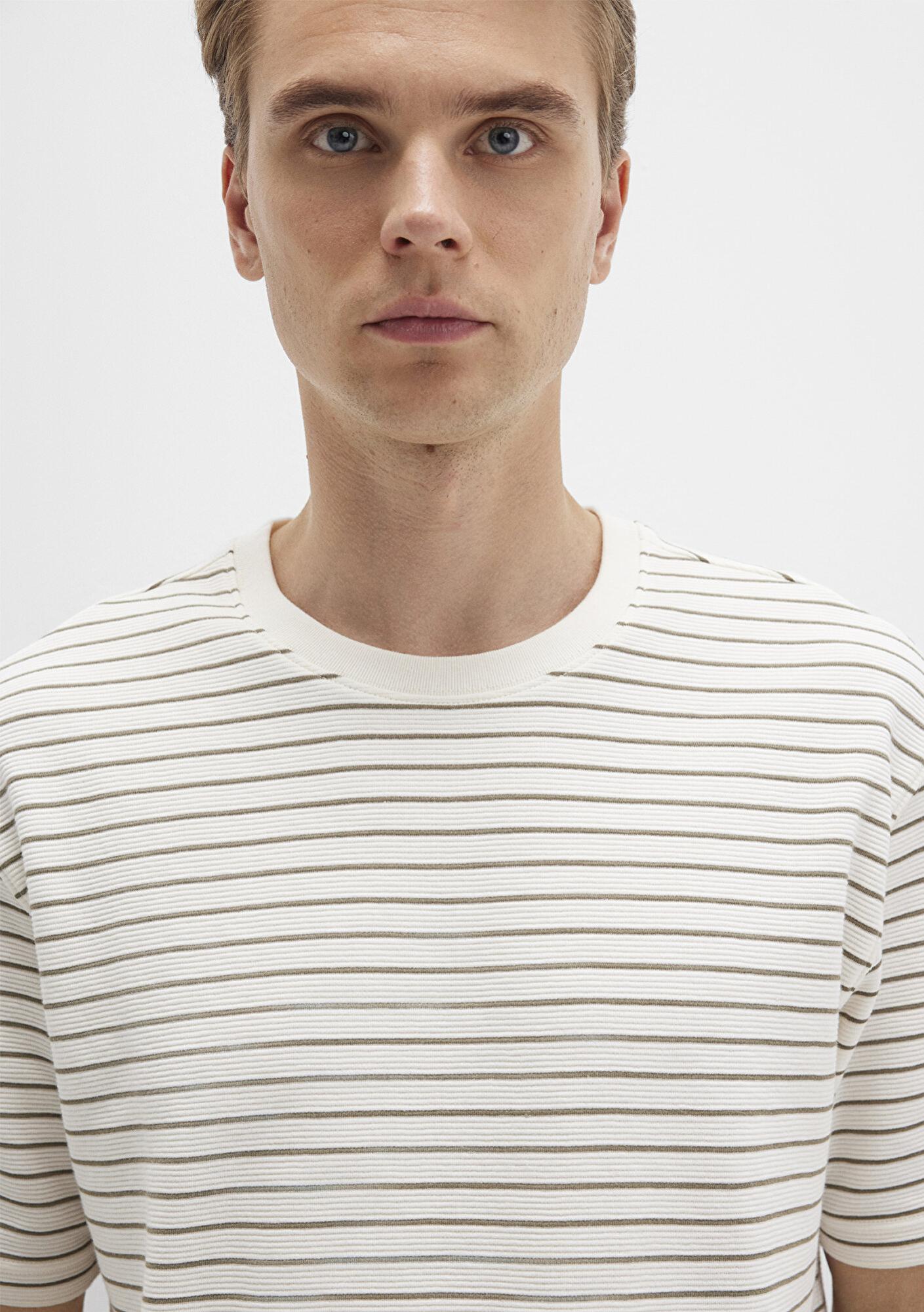 Mavi Kahverengi Çizgili Ekru Tişört Loose Fit / Bol Rahat Kesim 0612831-71816