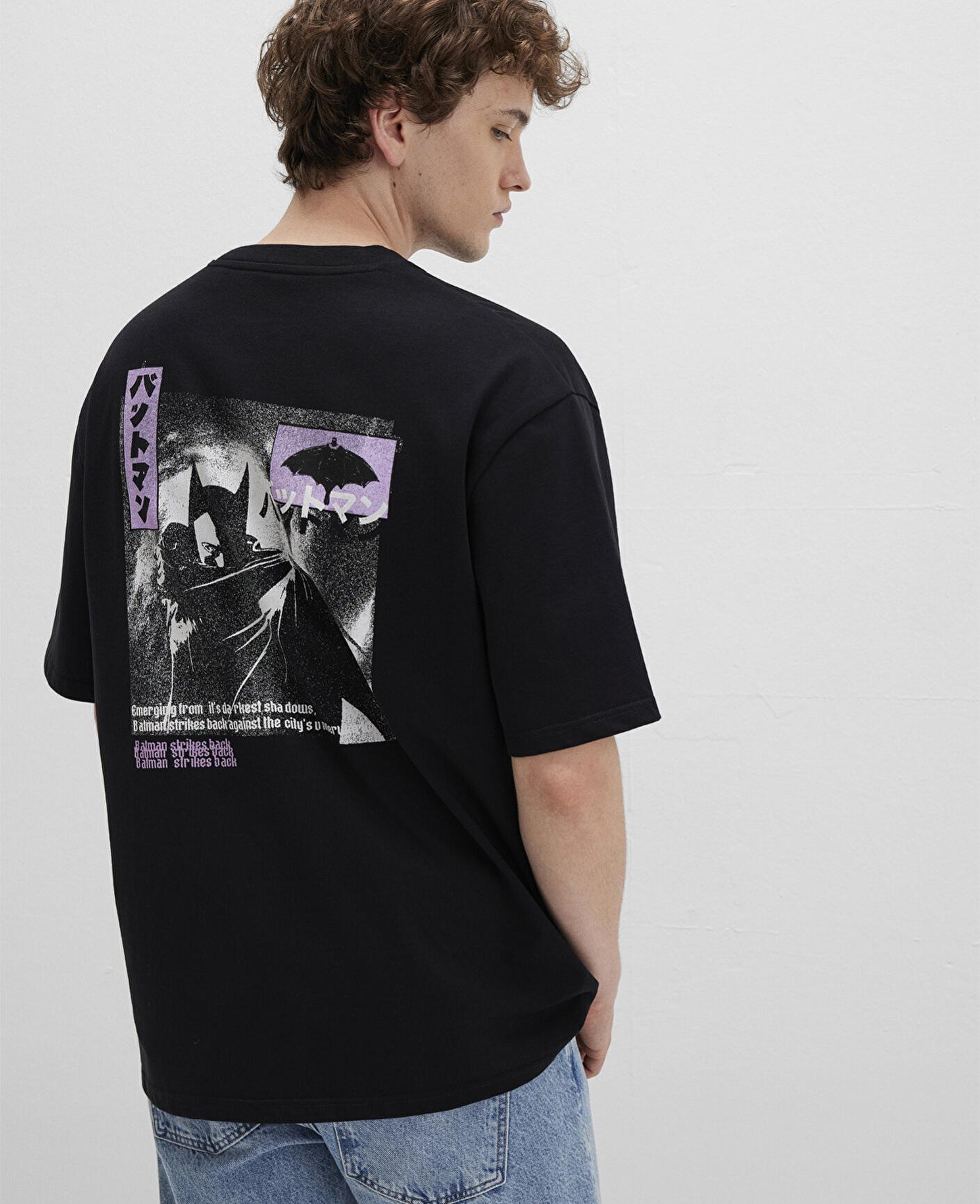 Mavi Batman Baskılı Siyah Tişört Relaxed Fit / Rahat Kesim 0612920-900