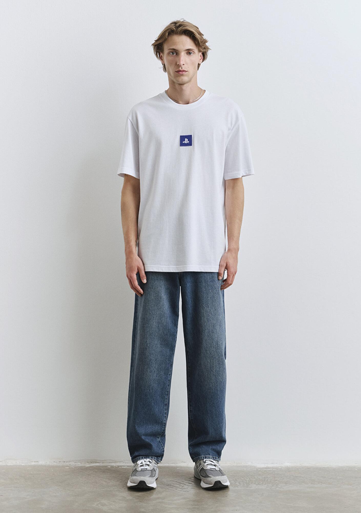 Mavi PlayStation Baskılı Beyaz Tişört​ Loose Fit / Bol Rahat Kesim 0612926-620