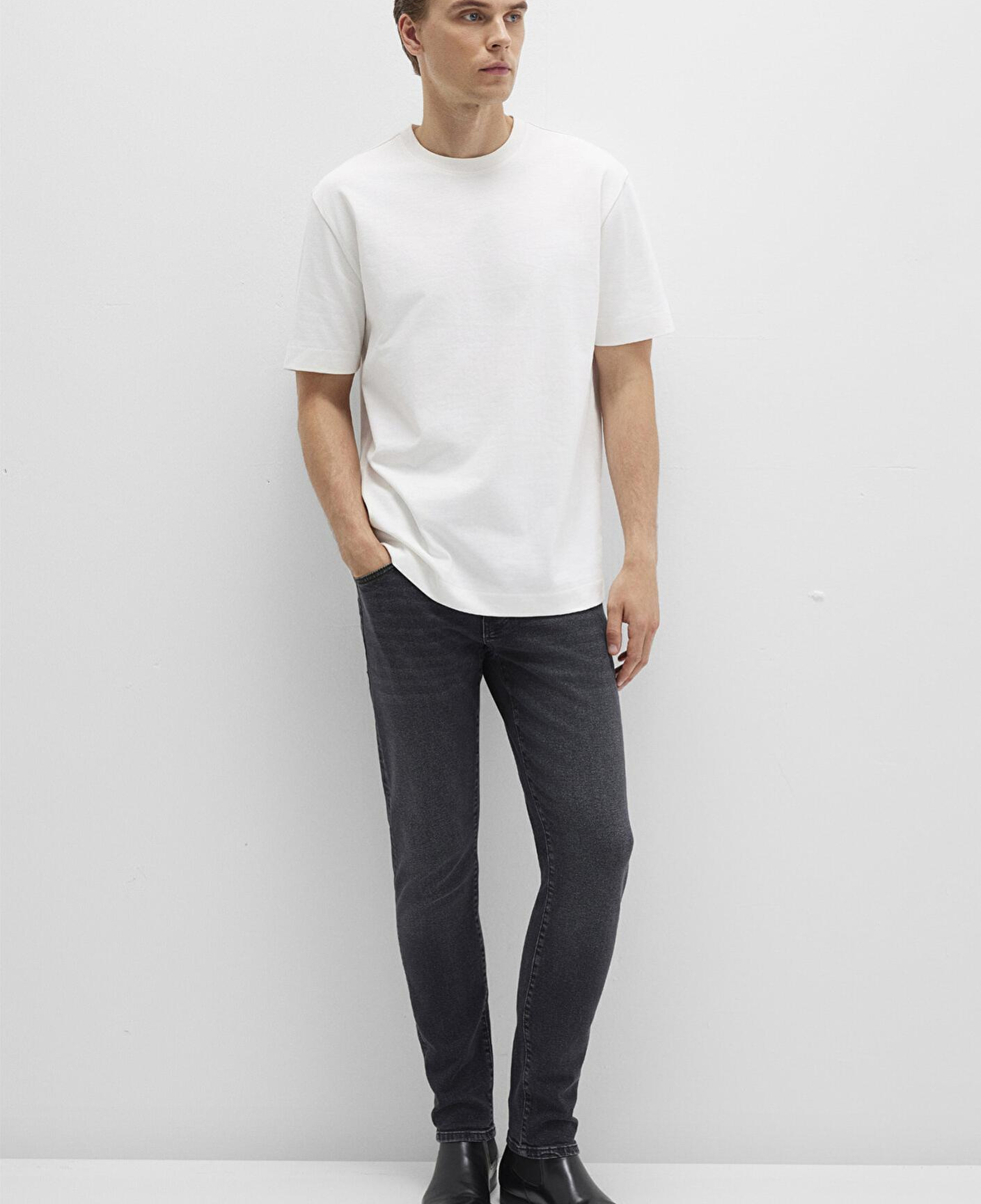 Mavi Bisiklet Yaka Ekru Basic Tişört Loose Fit / Bol Rahat Kesim 0612864-70057