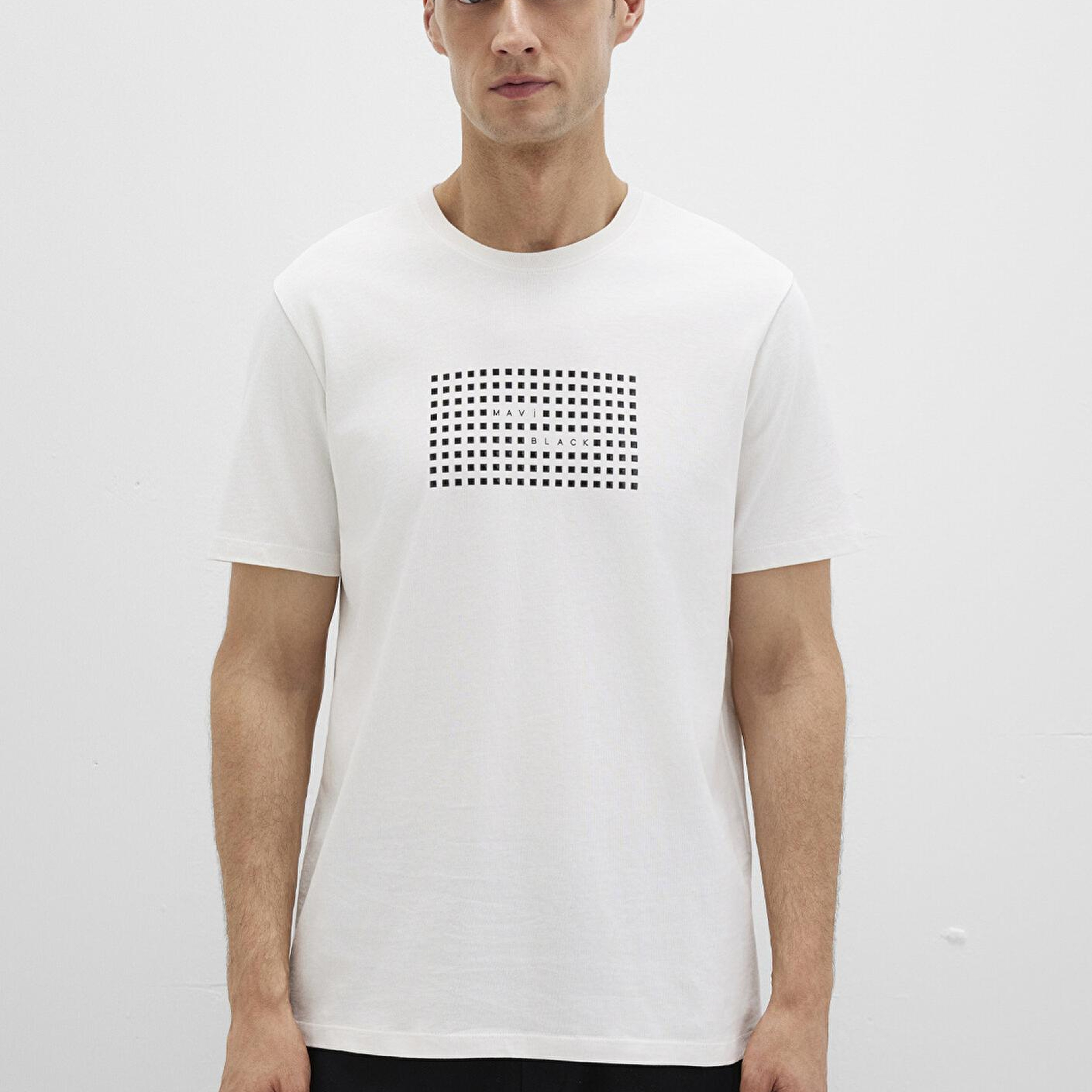 Mavi Mavi Black Baskılı Ekru Tişört Regular Fit / Normal Kesim 0612866-70057