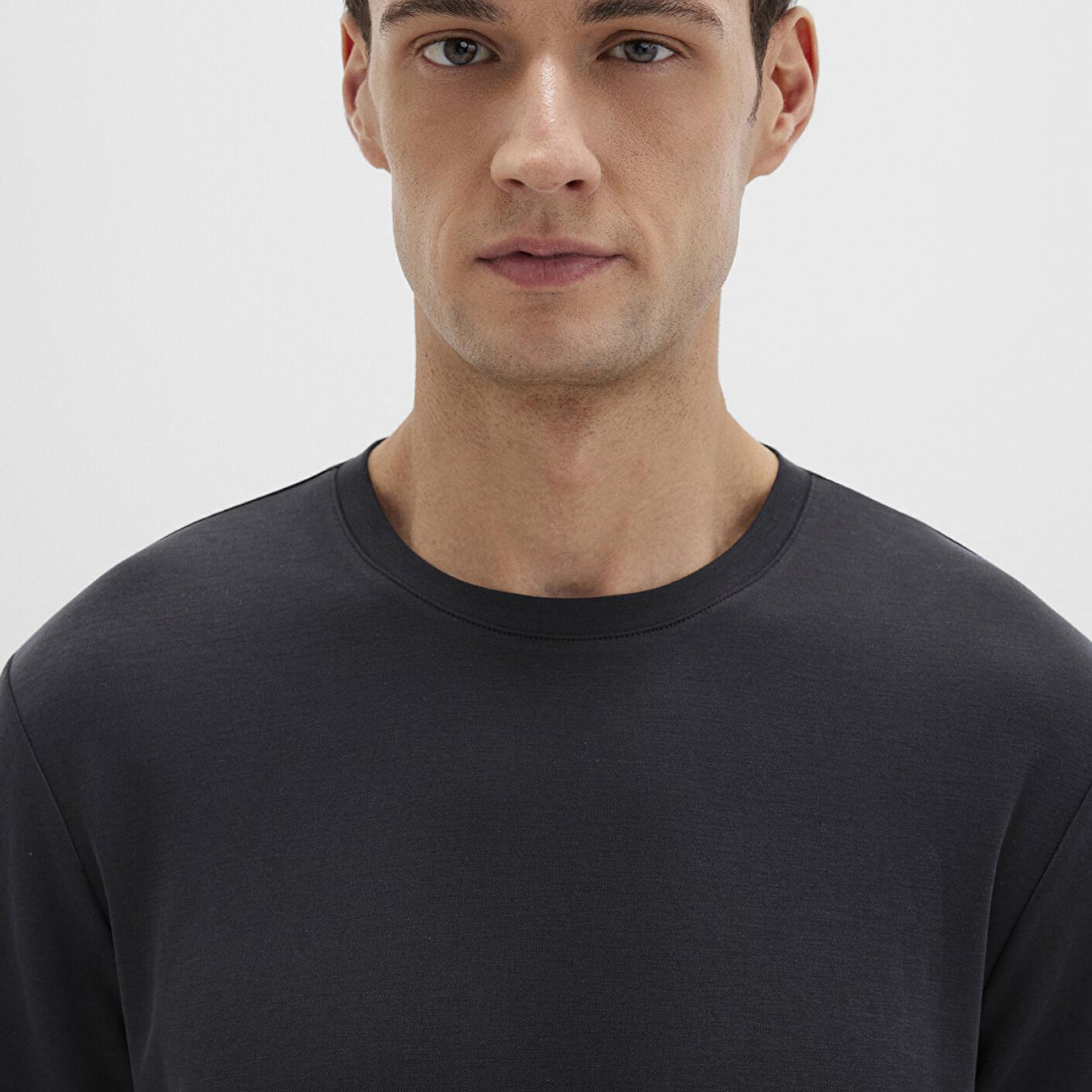 Mavi Bisiklet Yaka Siyah Basic Tişört Regular Fit / Normal Kesim 0612865-900