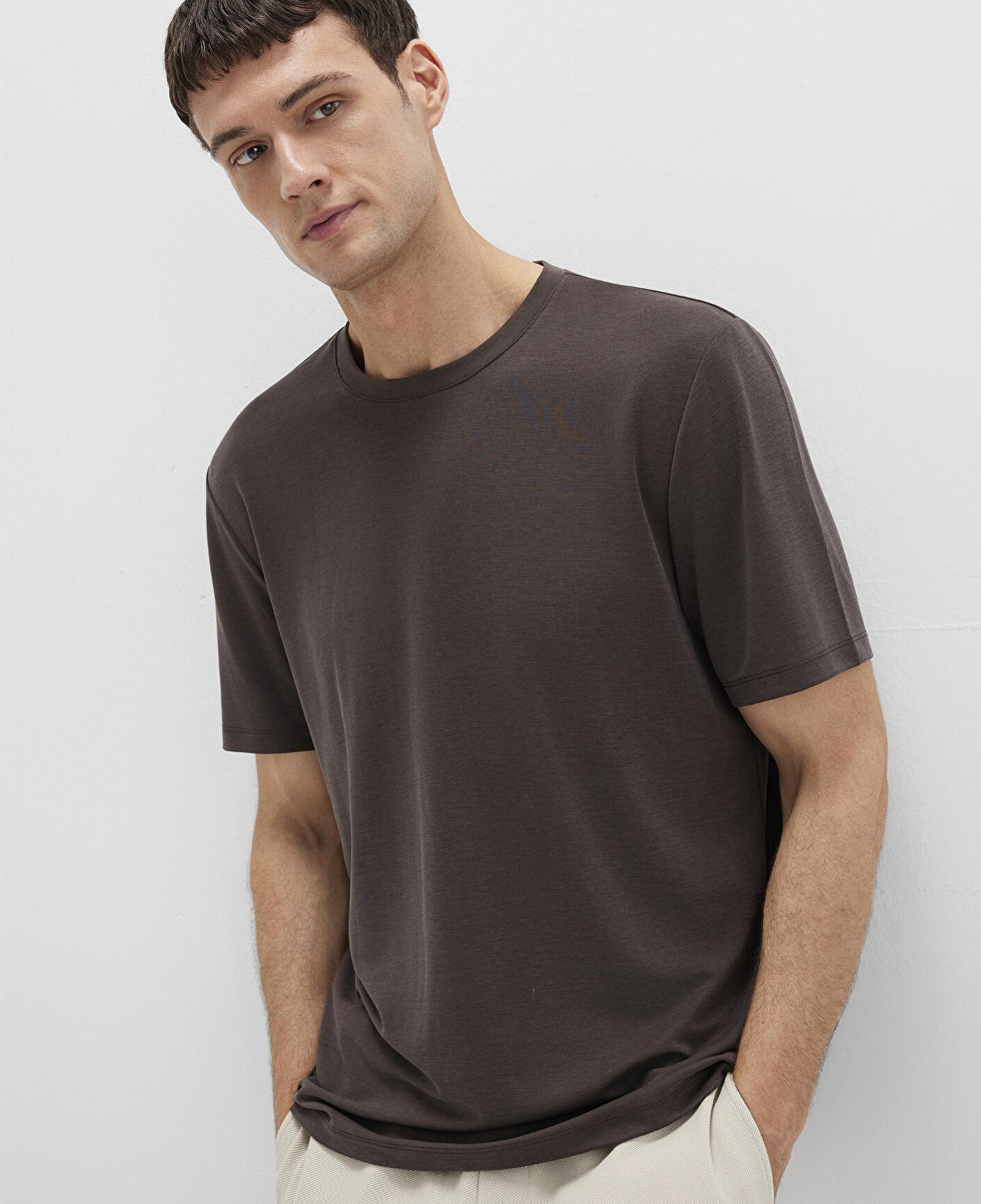 Mavi Bisiklet Yaka Kahverengi Basic Tişört Regular Fit / Normal Kesim 0612865-70219