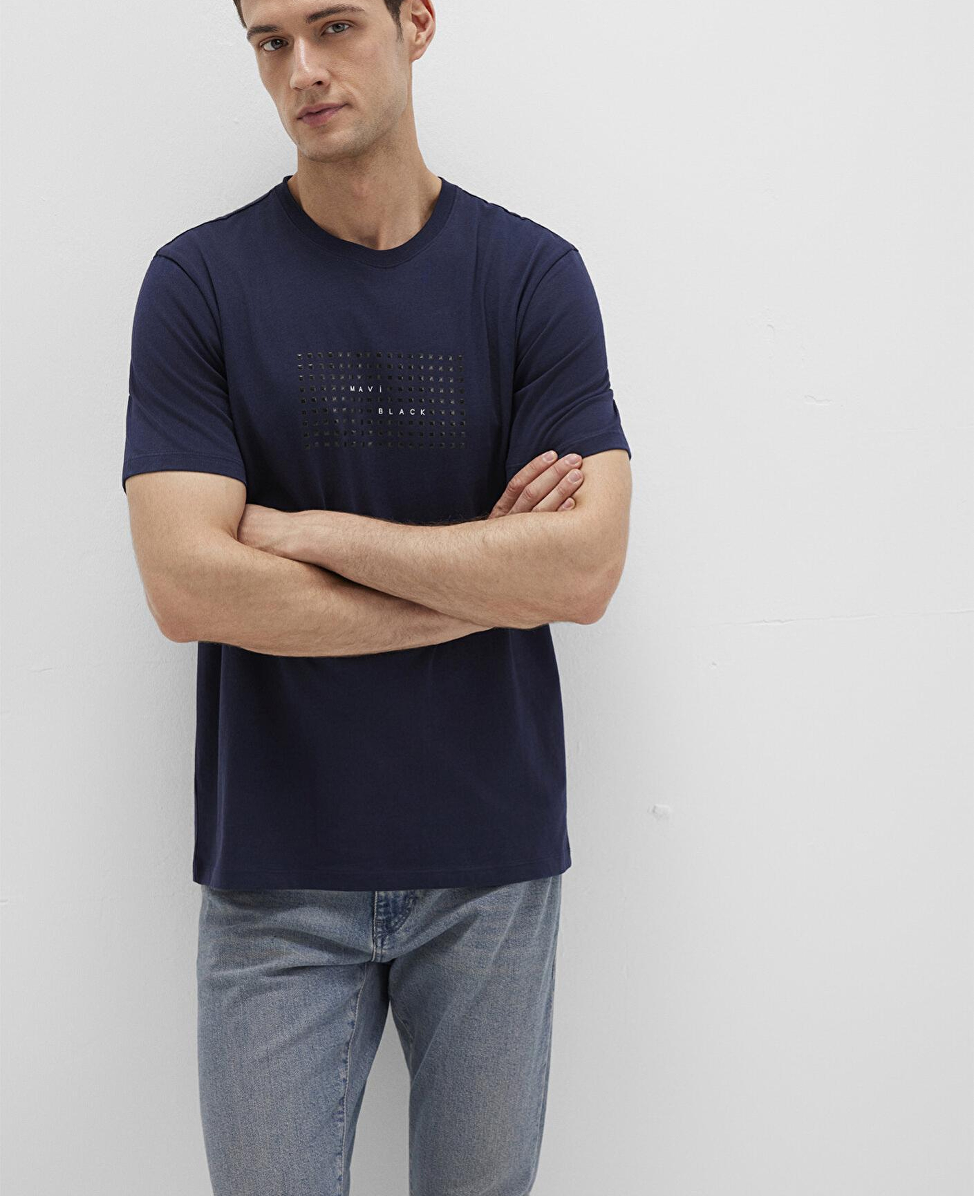 Mavi Mavi Black Baskılı Lacivert Tişört Regular Fit / Normal Kesim 0612866-86415