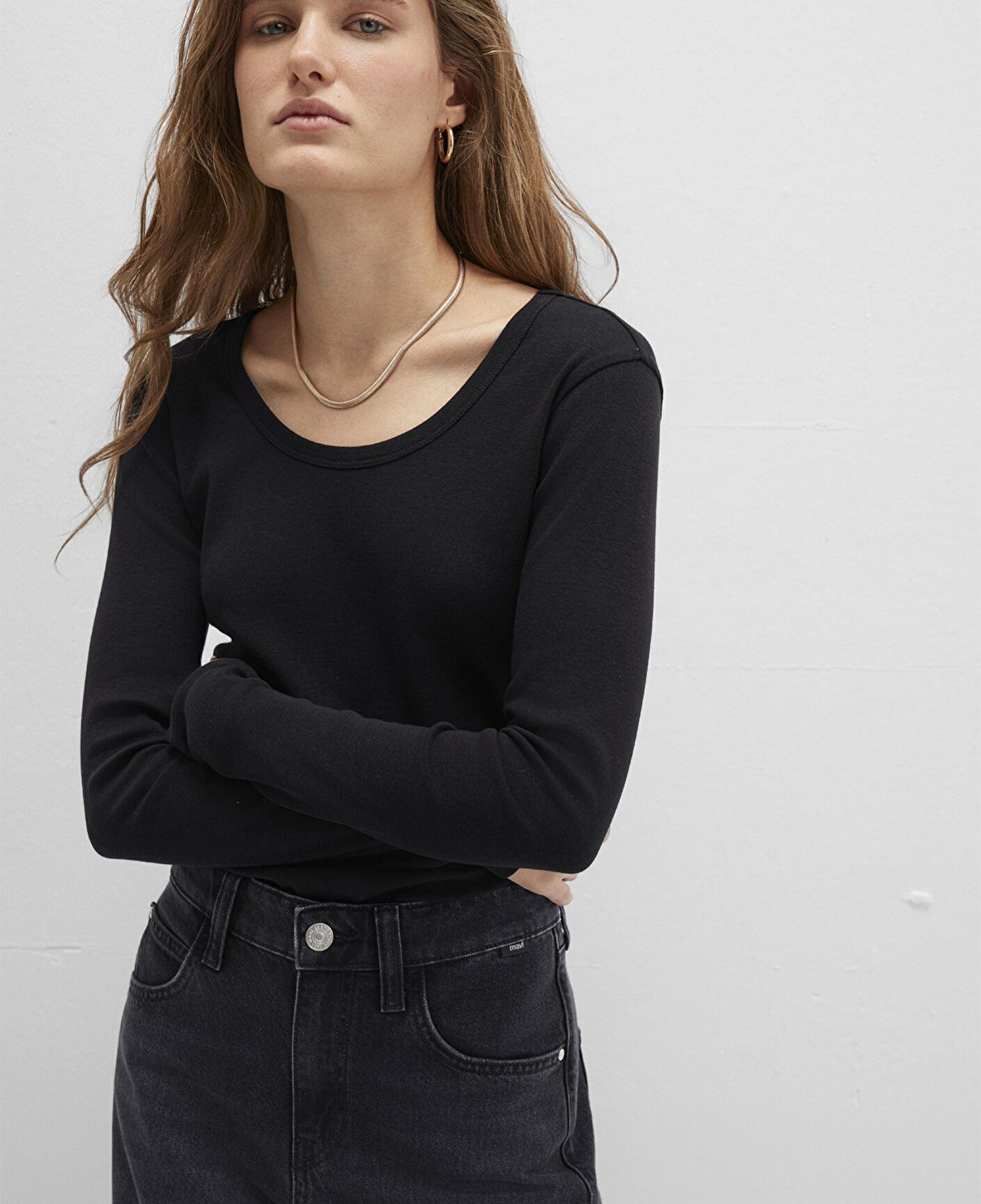 Mavi Uzun Kollu Siyah Basic Tişört Fitted / Vücuda Oturan Kesim 1613323-900