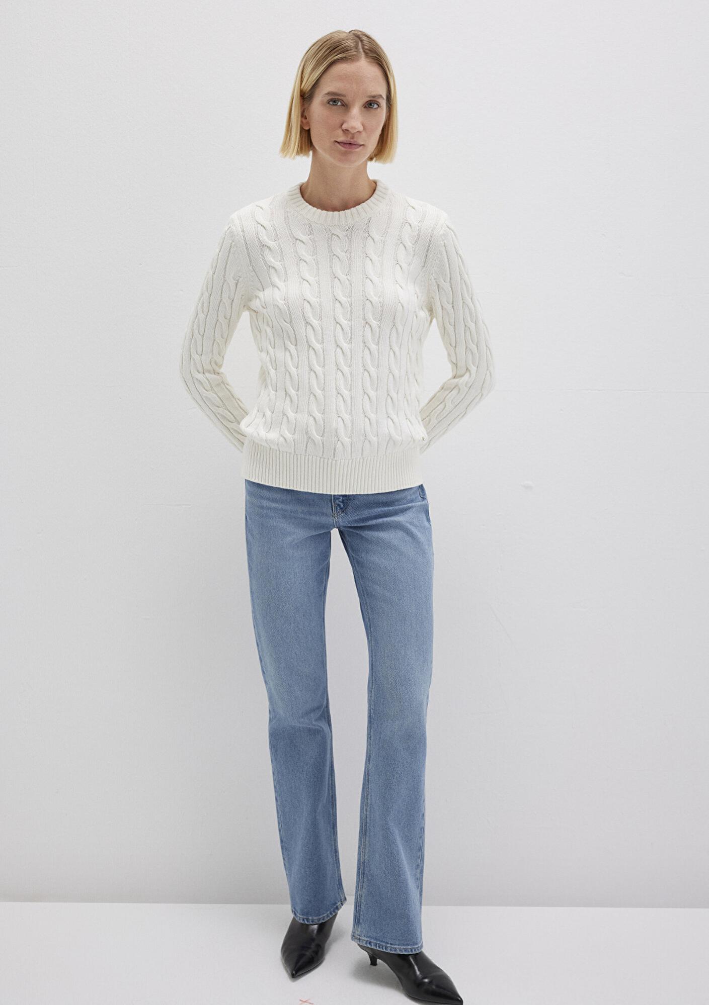 Mavi İpek Karışımlı Bisiklet Yaka Ekru Kazak Slim Fit / Dar Kesim 1710721-70057