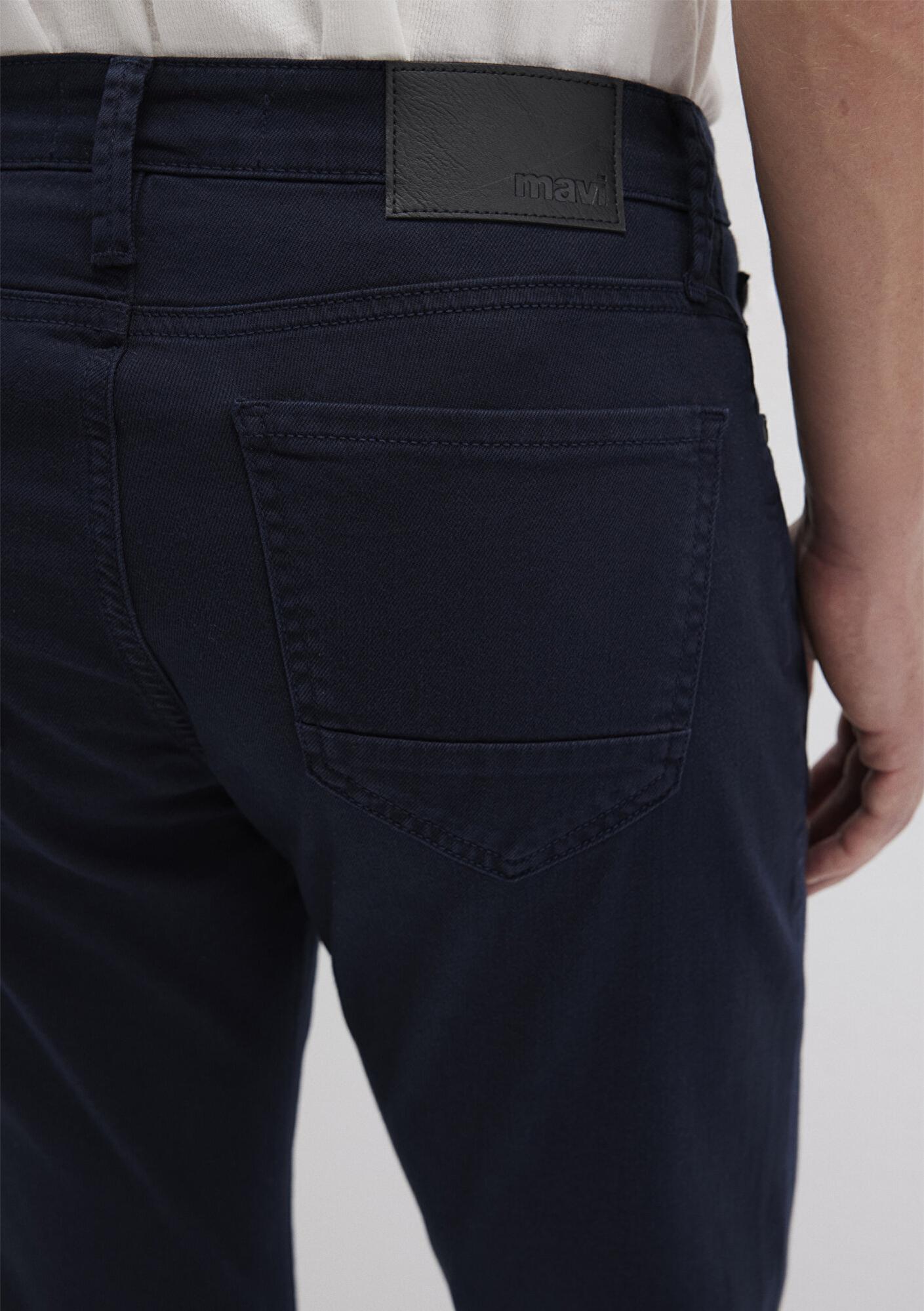 Mavi Marcus Koyu Lacivert Comfort Gabardin Pantolon 0035190674