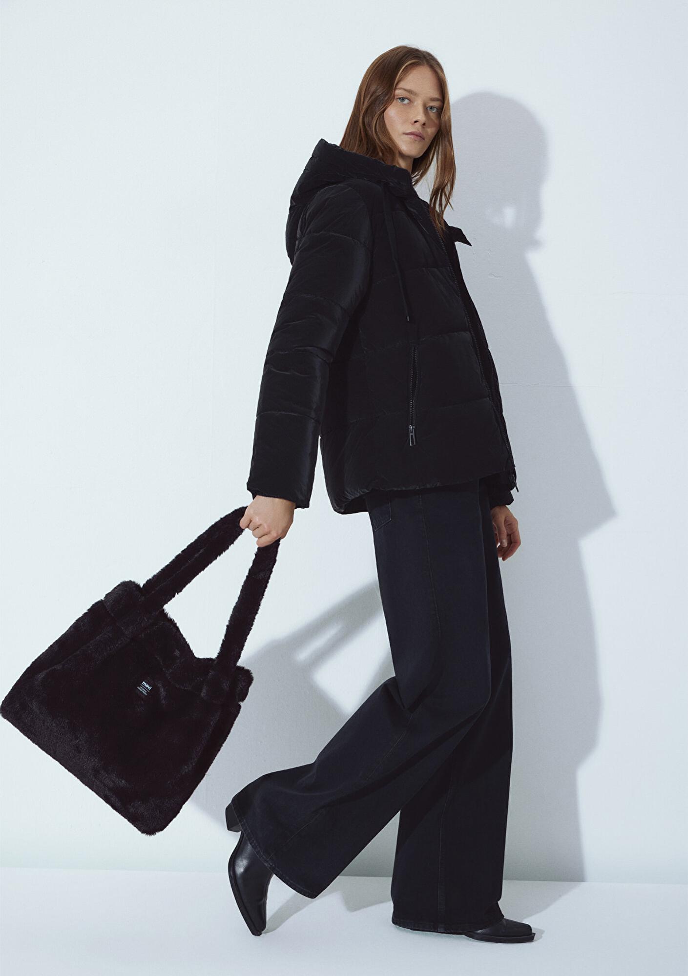 Mavi Siyah Peluş Omuz Çantası 197617-900