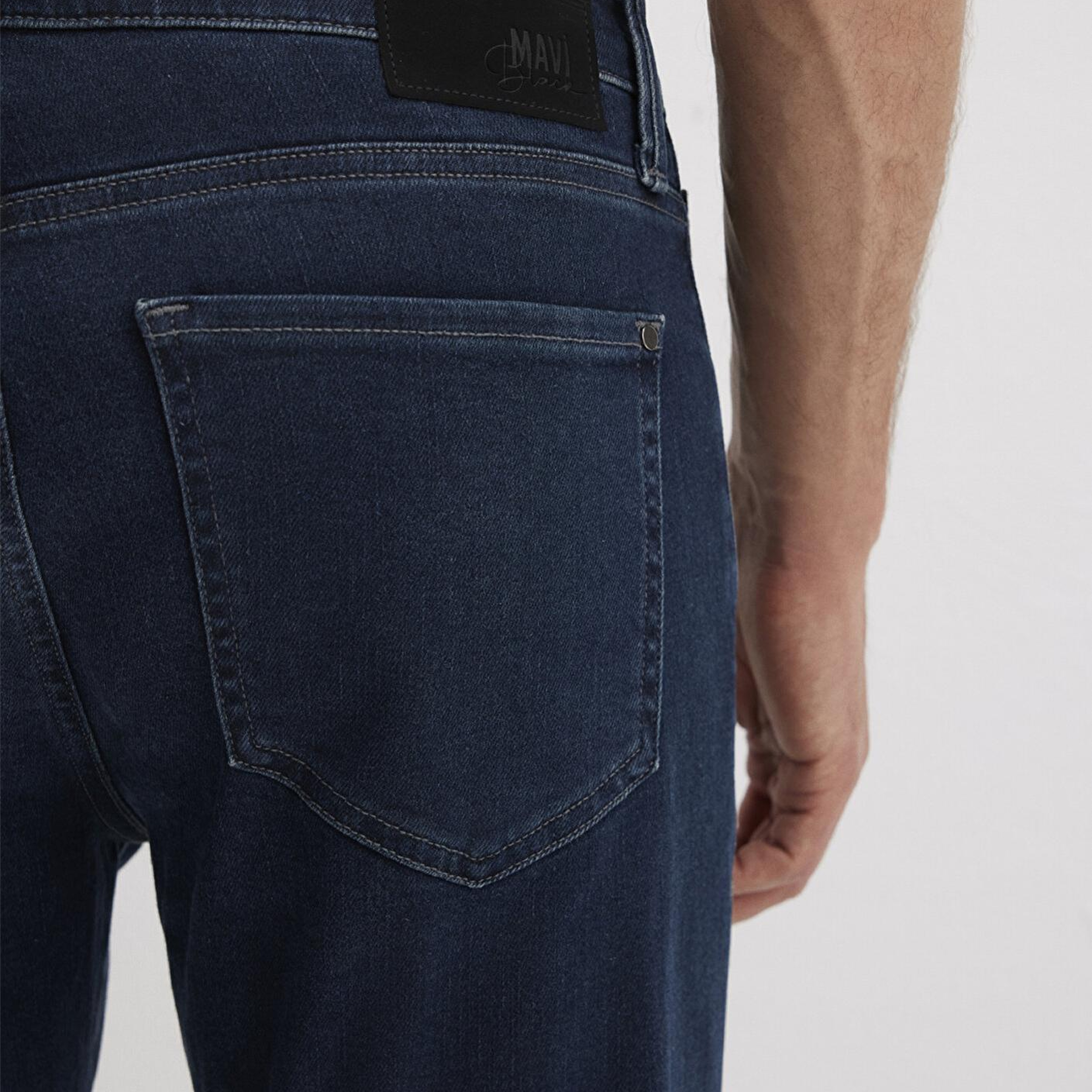 Mavi Hunter Lux Black Puslu Koyu Mavi Jean Pantolon 0020290825