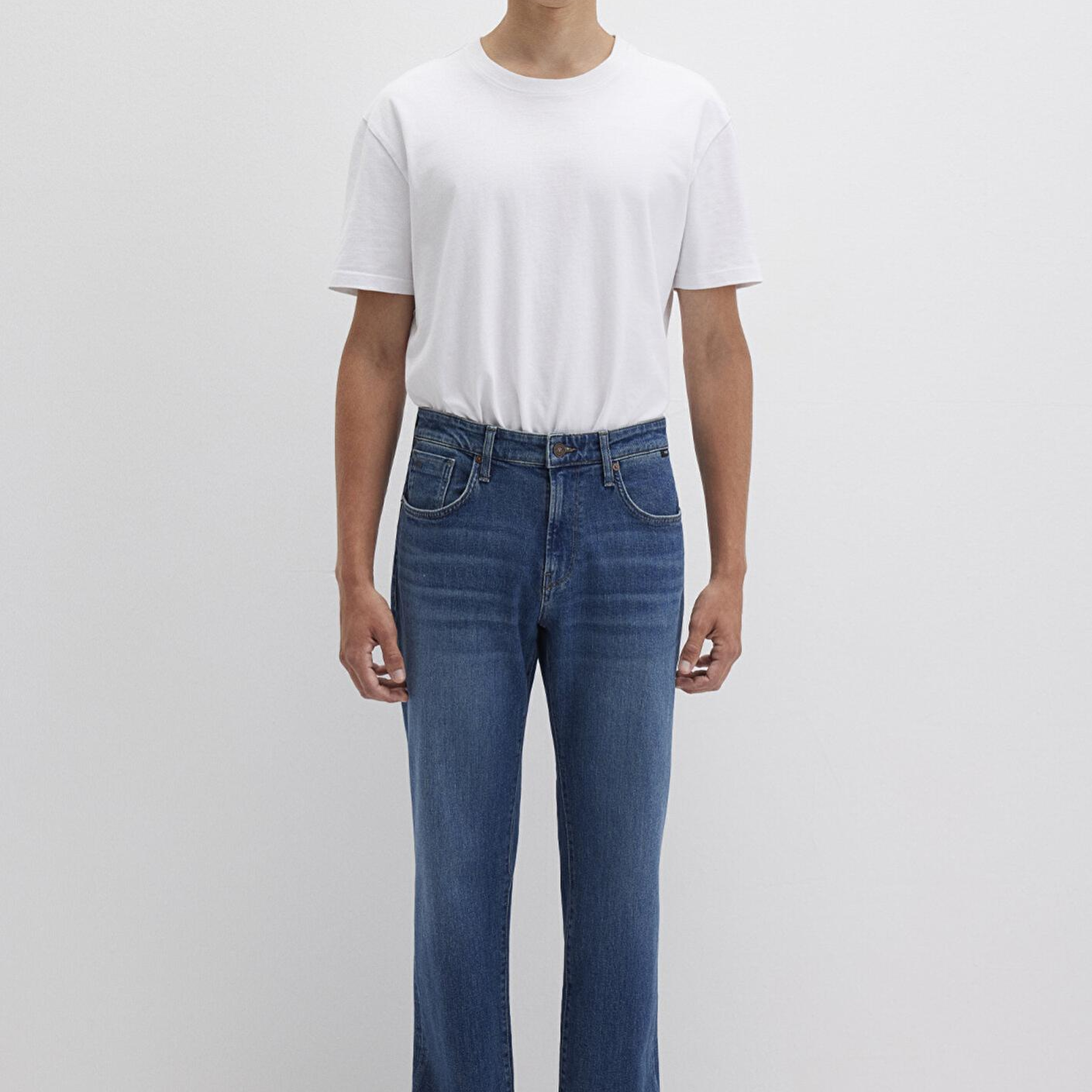 Mavi Lisbon Classic Denim Puslu Vintage Koyu Mavi Jean Pantolon 0010039-90818