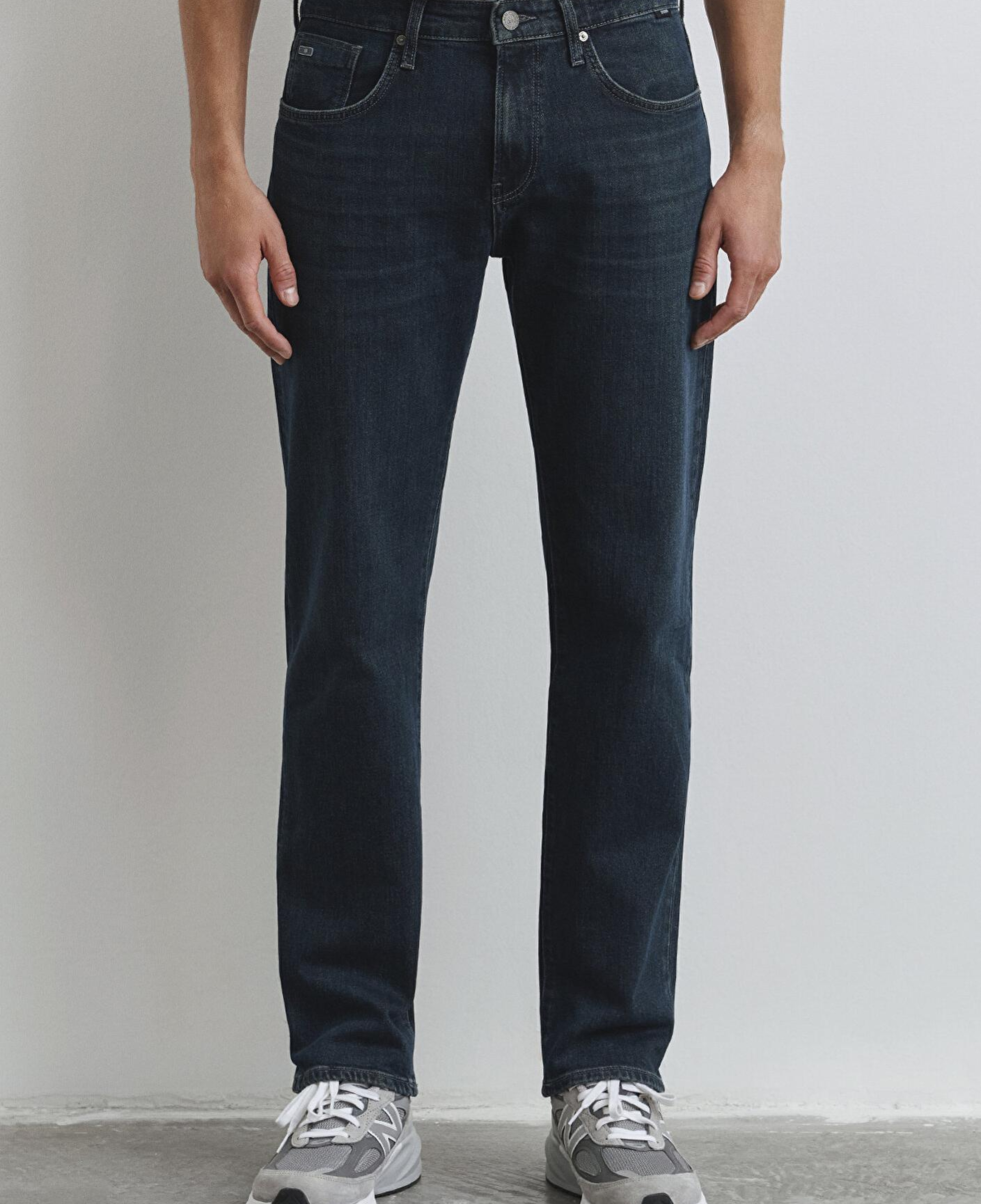 Mavi Lisbon Classic Denim Koyu Mavi Gölgeli Jean Pantolon 0010039-90646