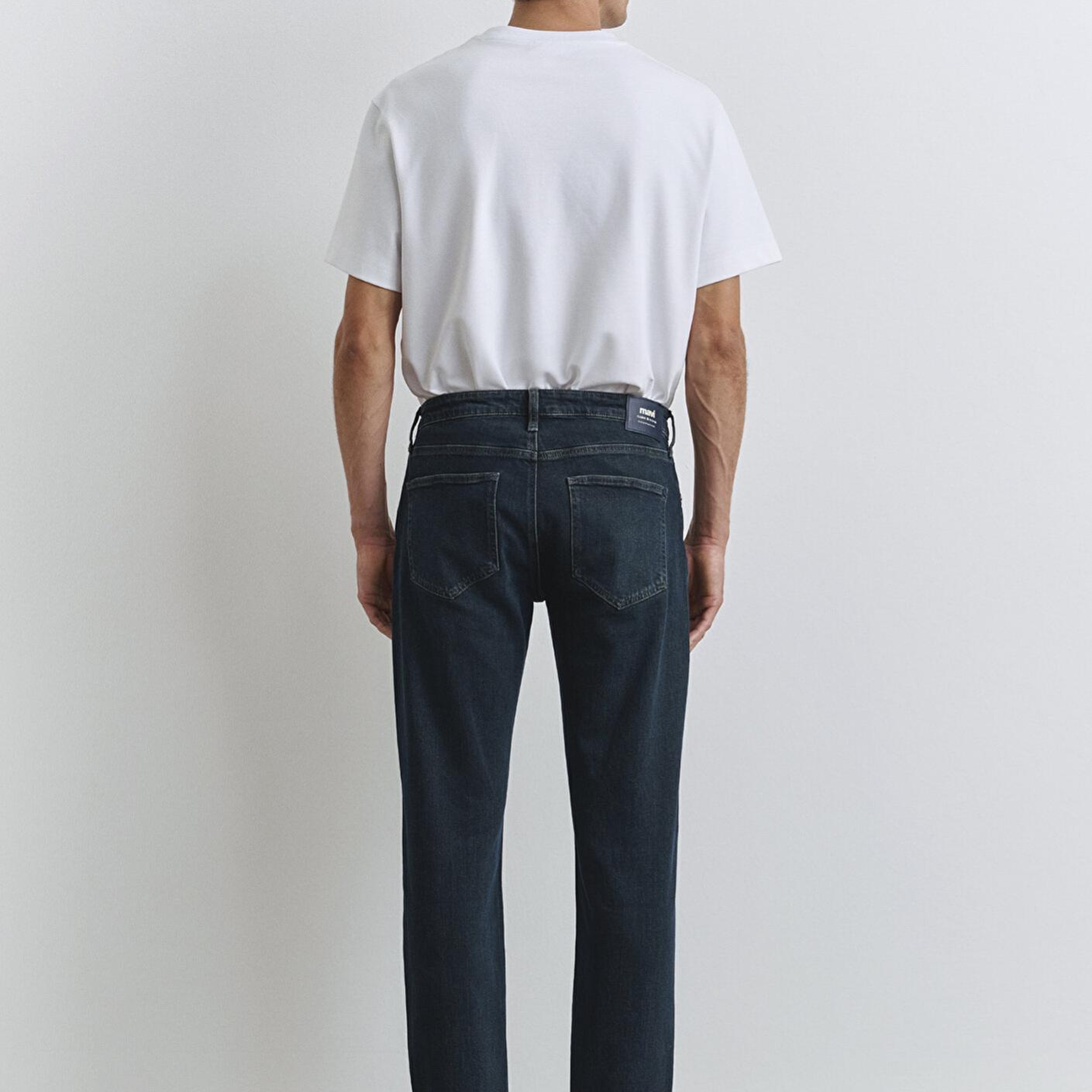 Mavi Lisbon Classic Denim Koyu Mavi Gölgeli Jean Pantolon 0010039-90646