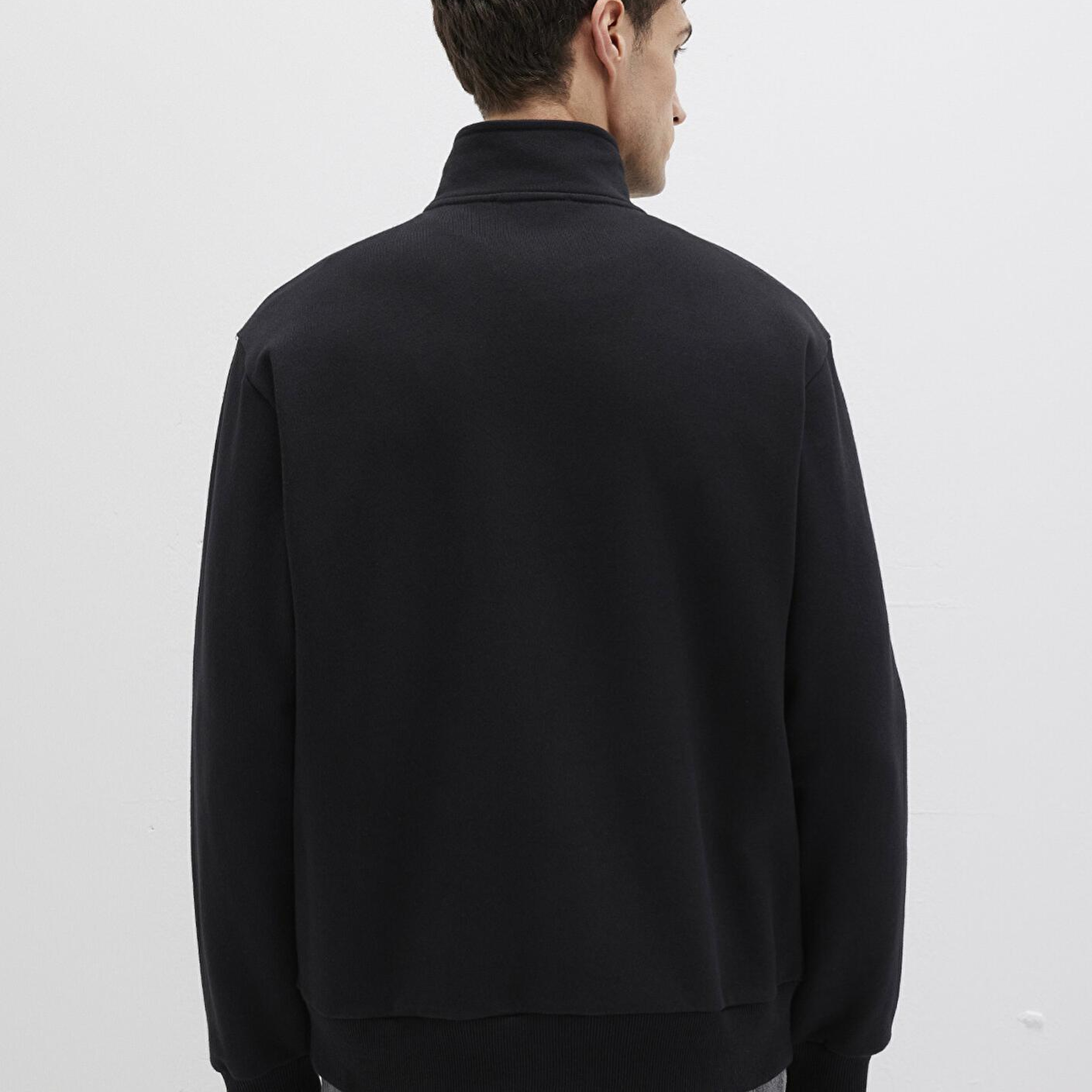 Mavi Yarı Fermuarlı Siyah Basic Sweatshirt 0S10419-900