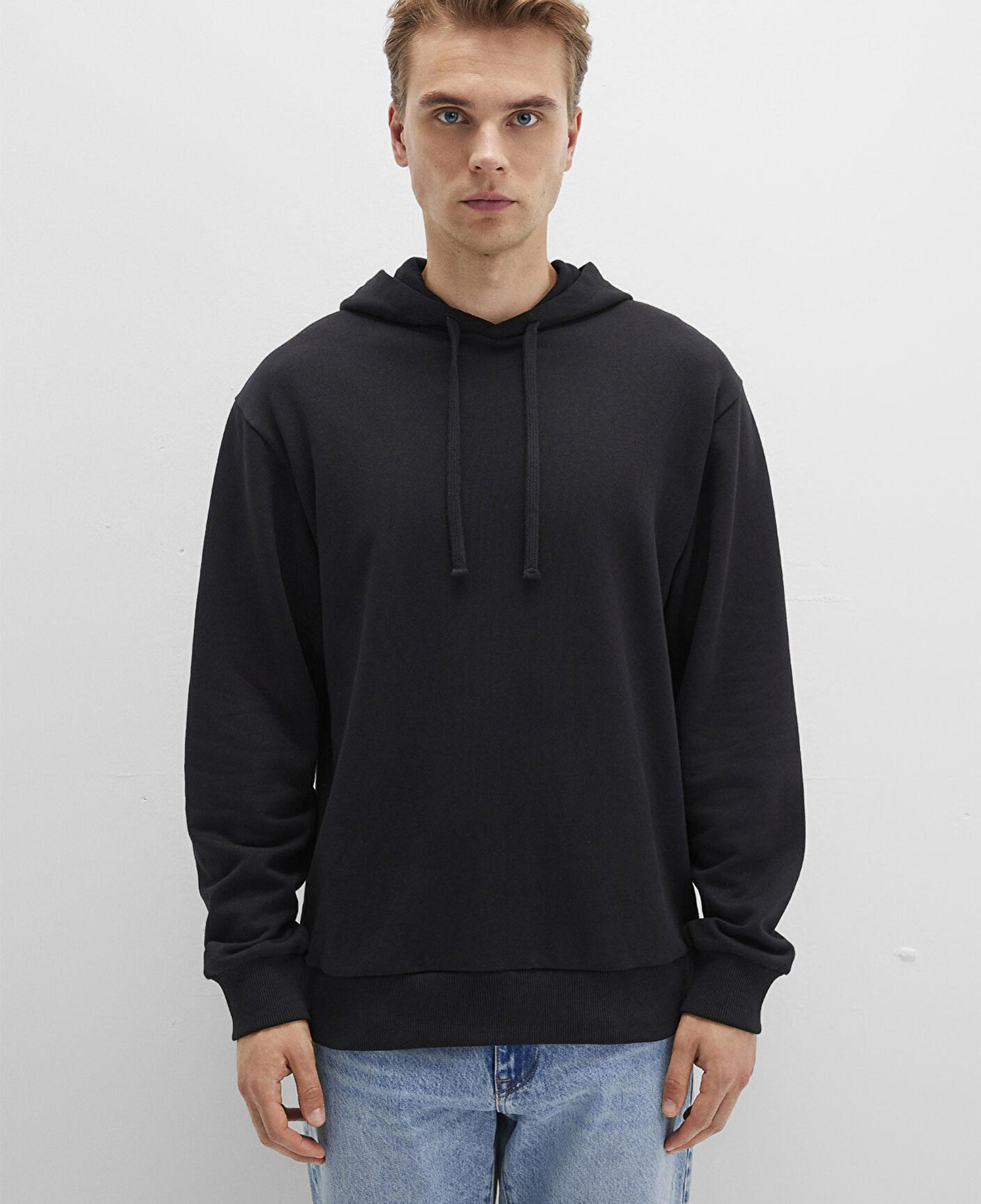 Mavi Kapüşonlu Siyah Sweatshirt 0S10417-900