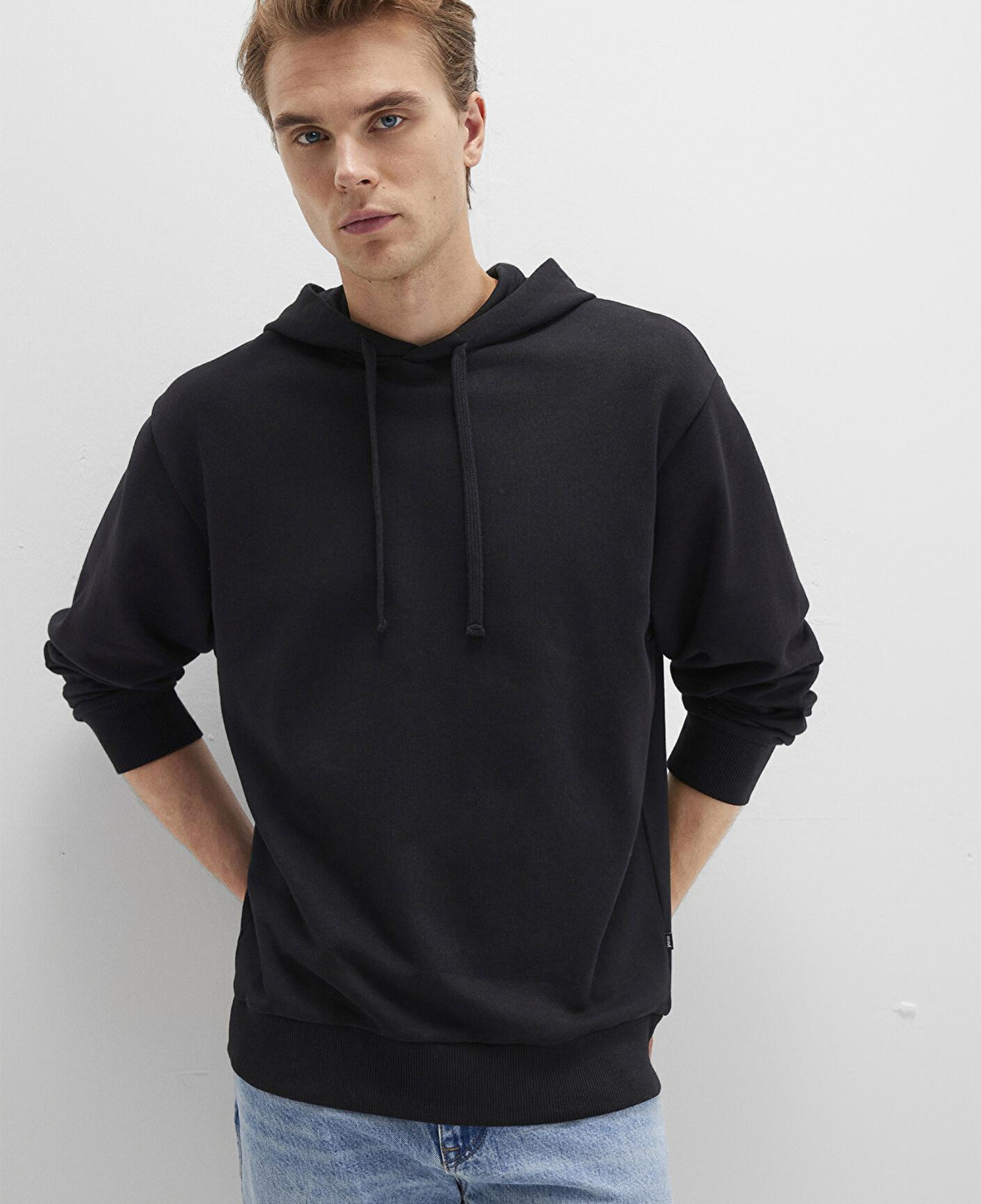 Mavi Kapüşonlu Siyah Sweatshirt 0S10417-900