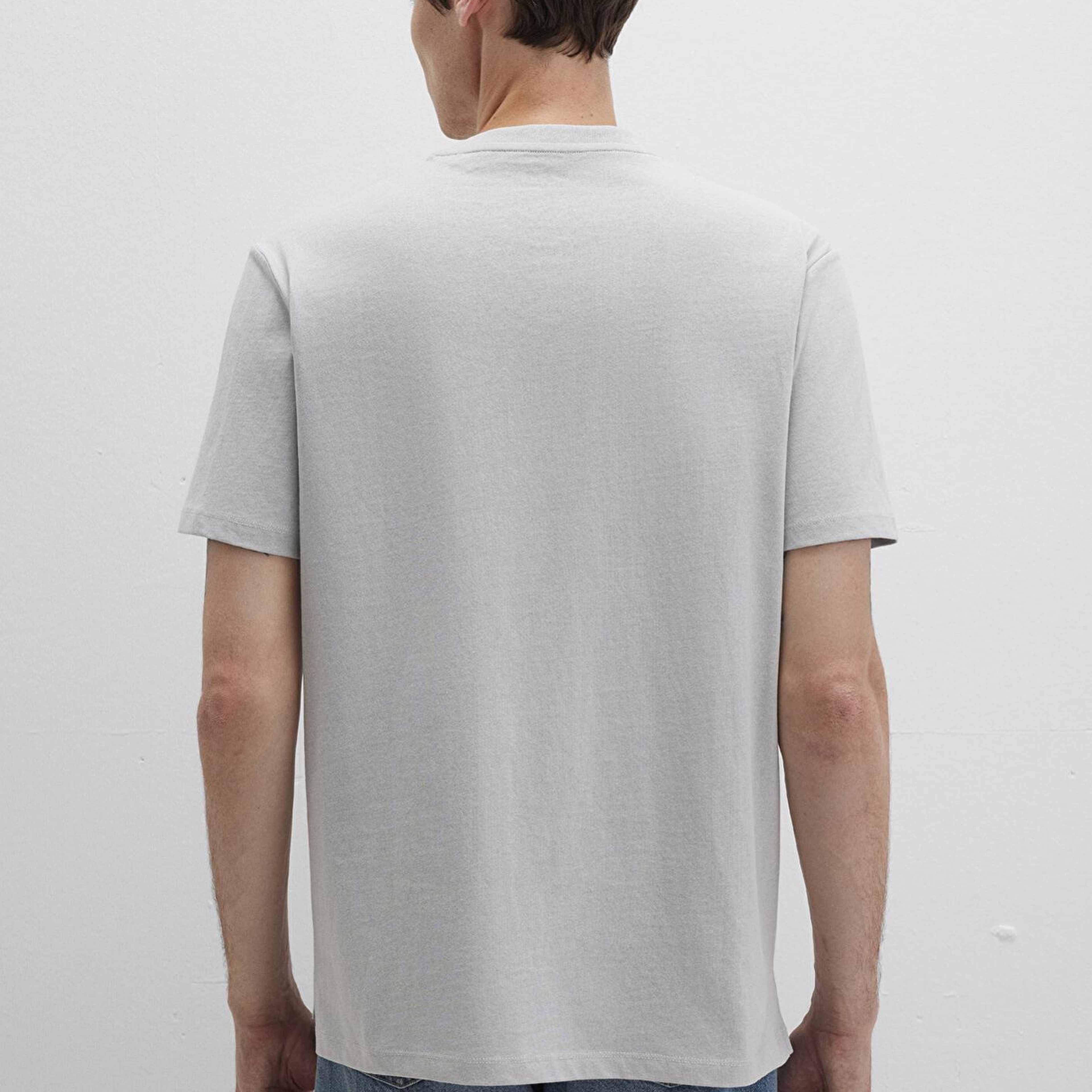 Mavi Cep Detaylı Gri Basic Tişört Loose Fit / Bol Rahat Kesim 066248-70075