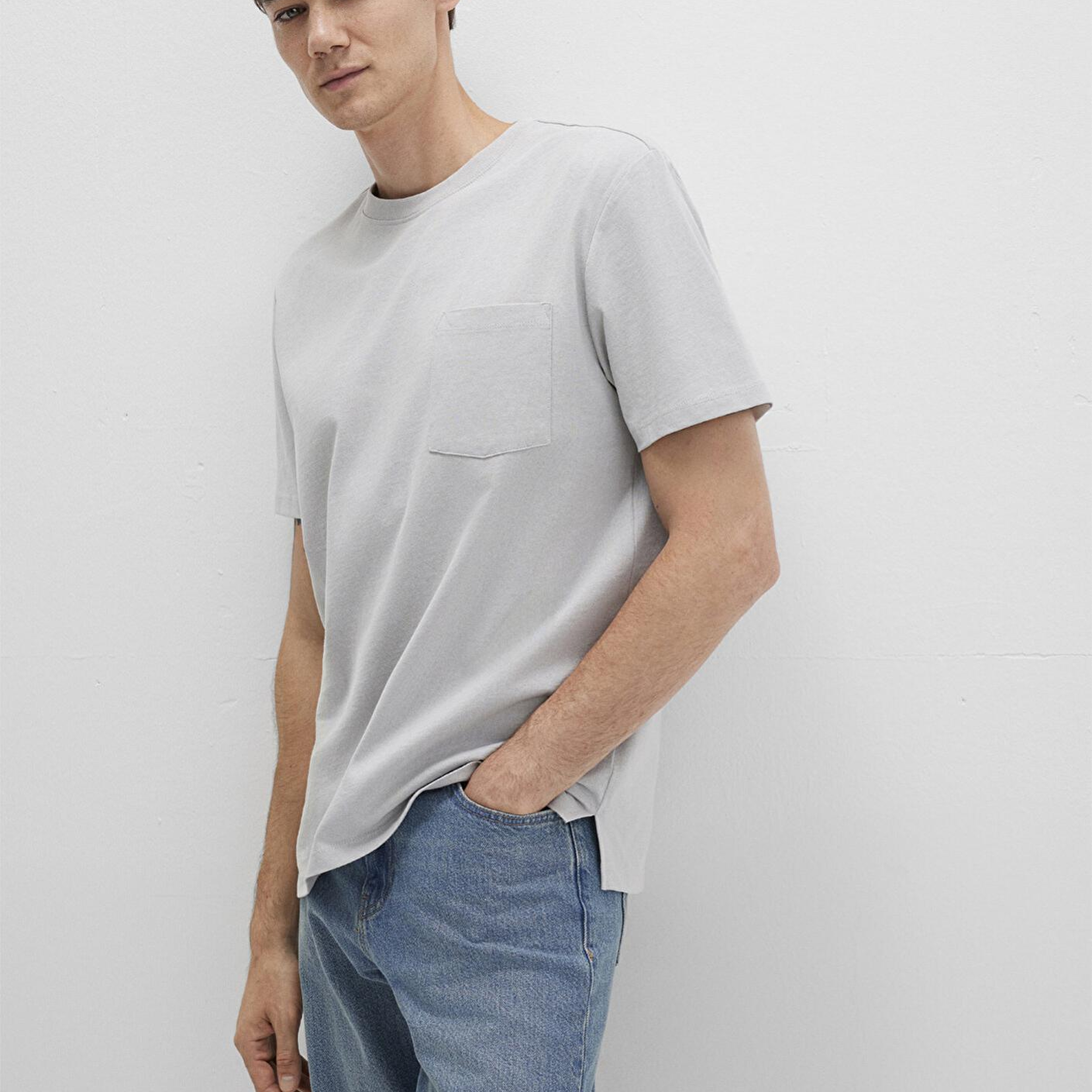 Mavi Cep Detaylı Gri Basic Tişört Loose Fit / Bol Rahat Kesim 066248-70075