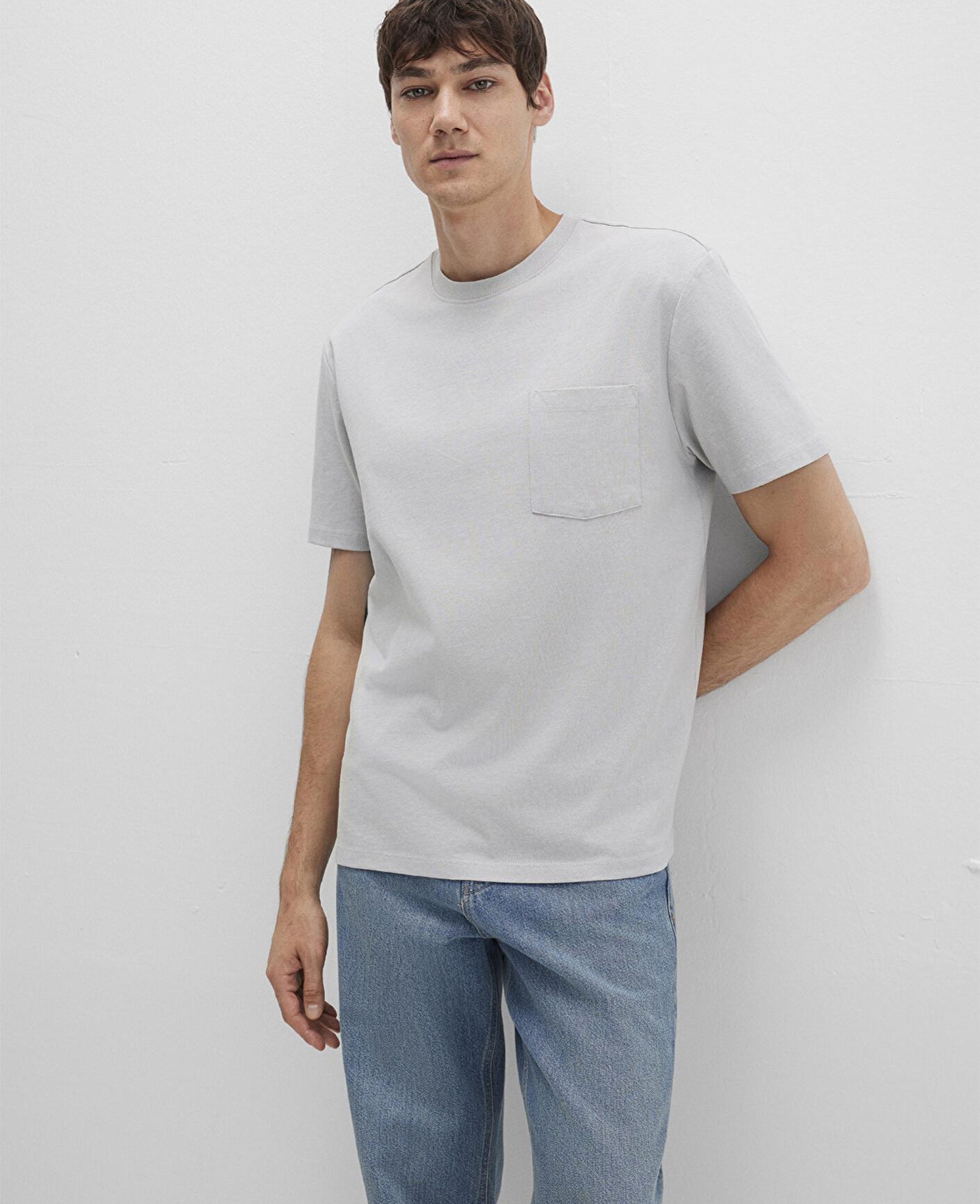 Mavi Cep Detaylı Gri Basic Tişört Loose Fit / Bol Rahat Kesim 066248-70075