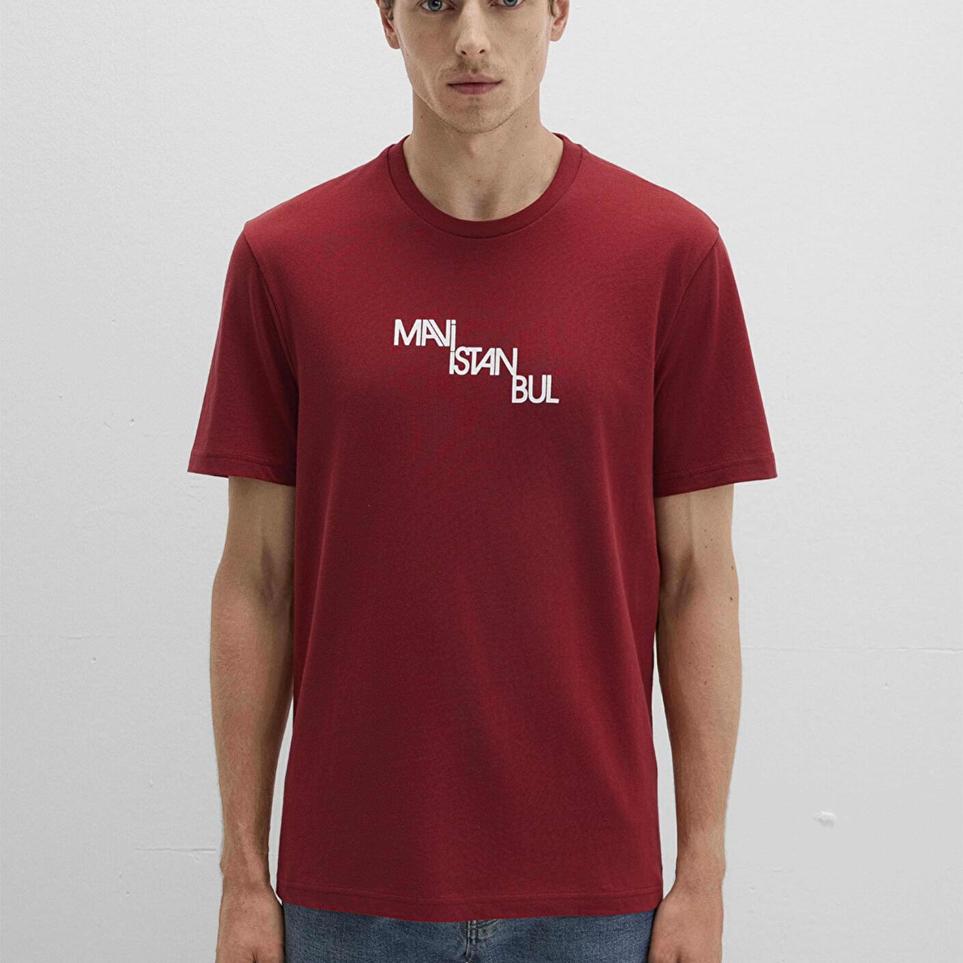 Mavi Mavi İstanbul Baskılı Kırmızı Tişört Regular Fit / Normal Kesim 0612274-89065
