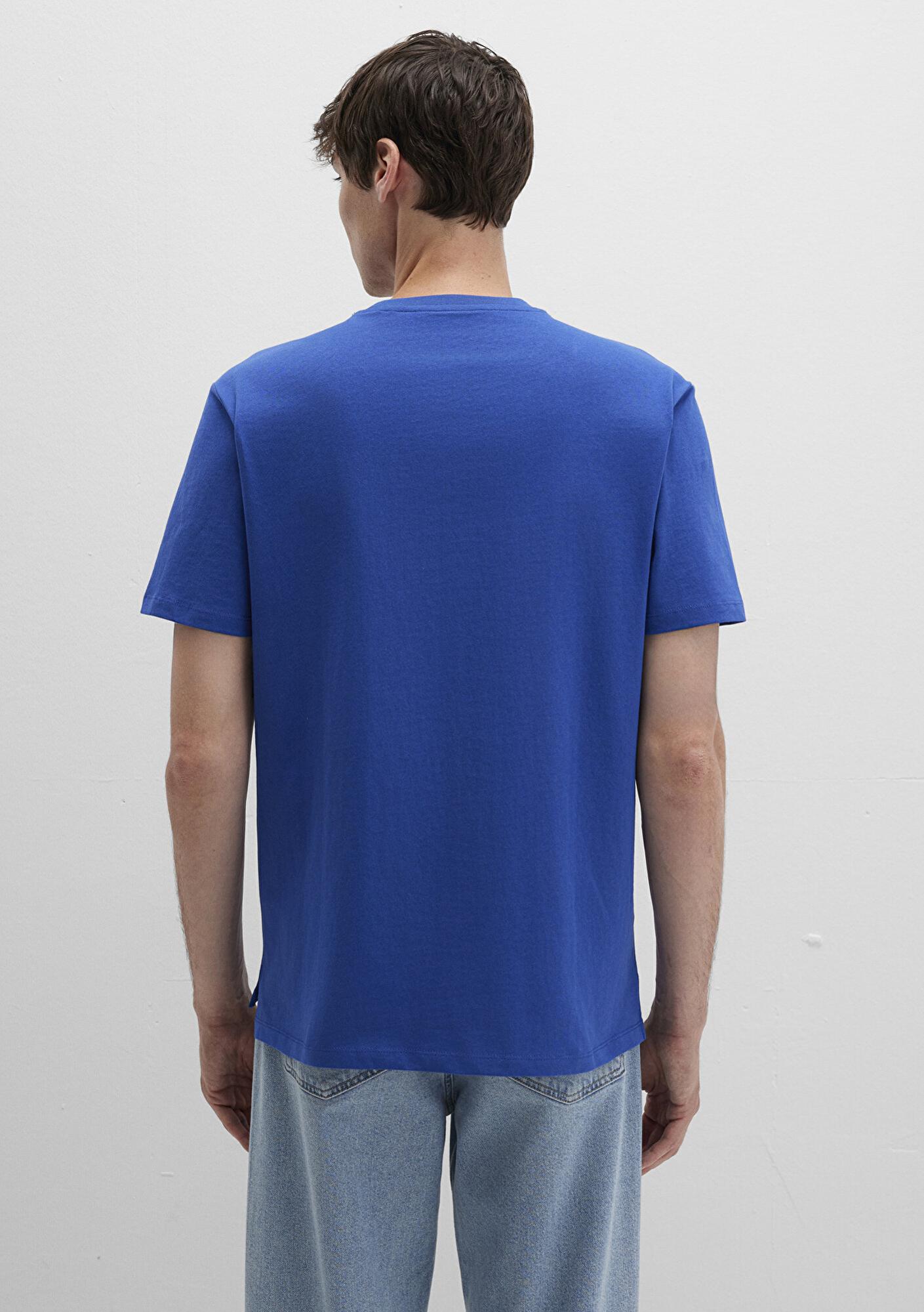 Mavi Cep Detaylı Mavi Basic Tişört Loose Fit / Bol Rahat Kesim 066248-70907