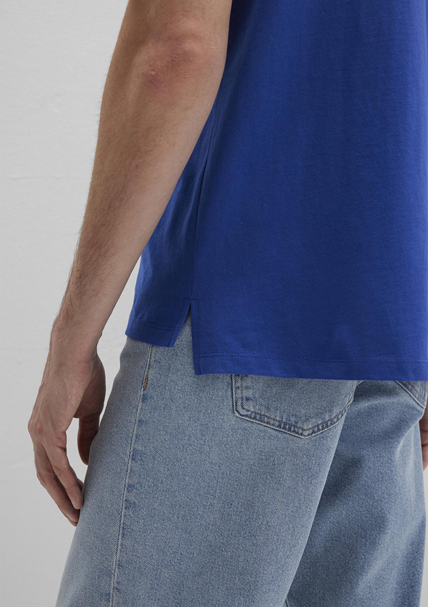 Mavi Cep Detaylı Mavi Basic Tişört Loose Fit / Bol Rahat Kesim 066248-70907