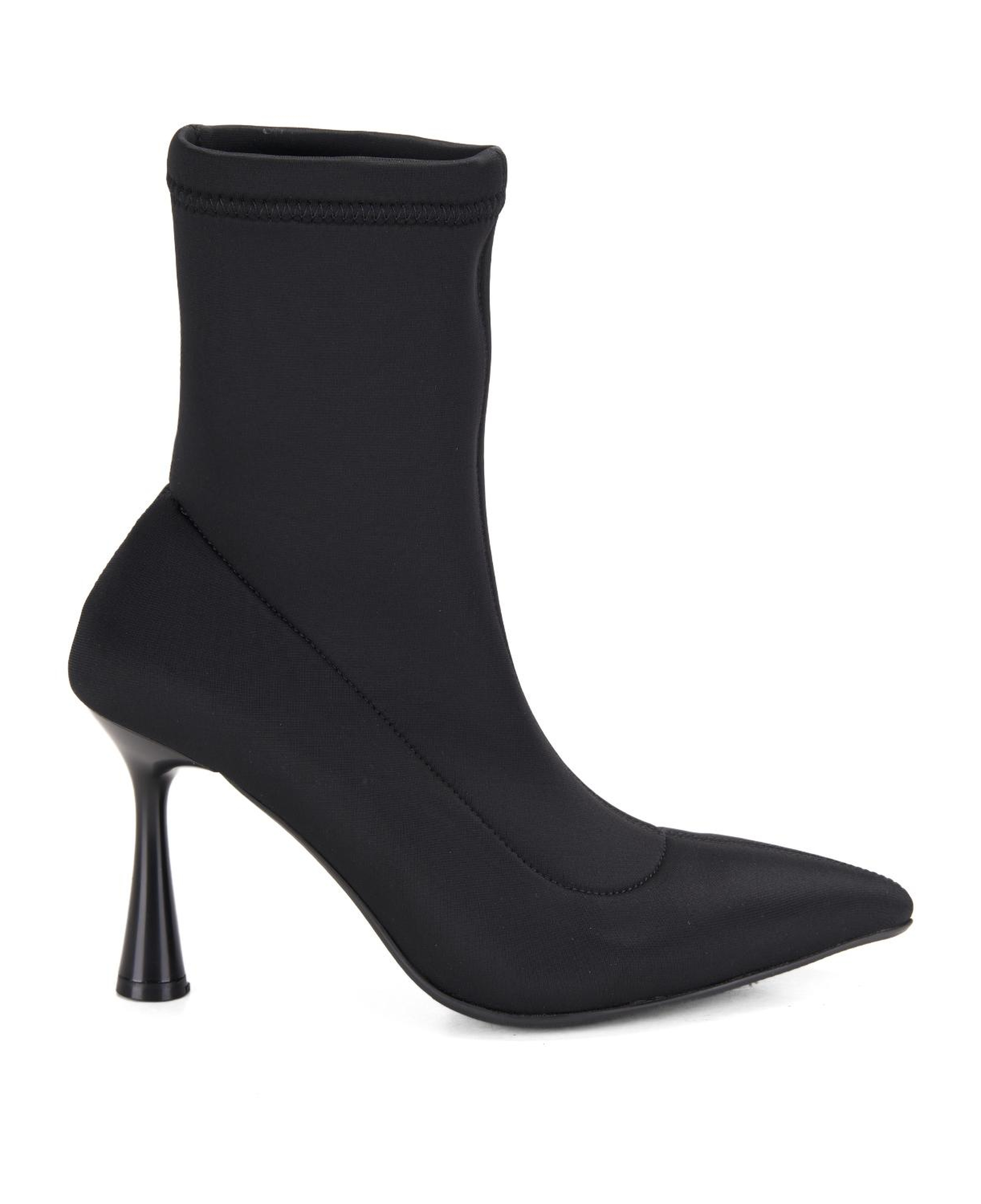 Kadın Siyah Topuklu Bot
